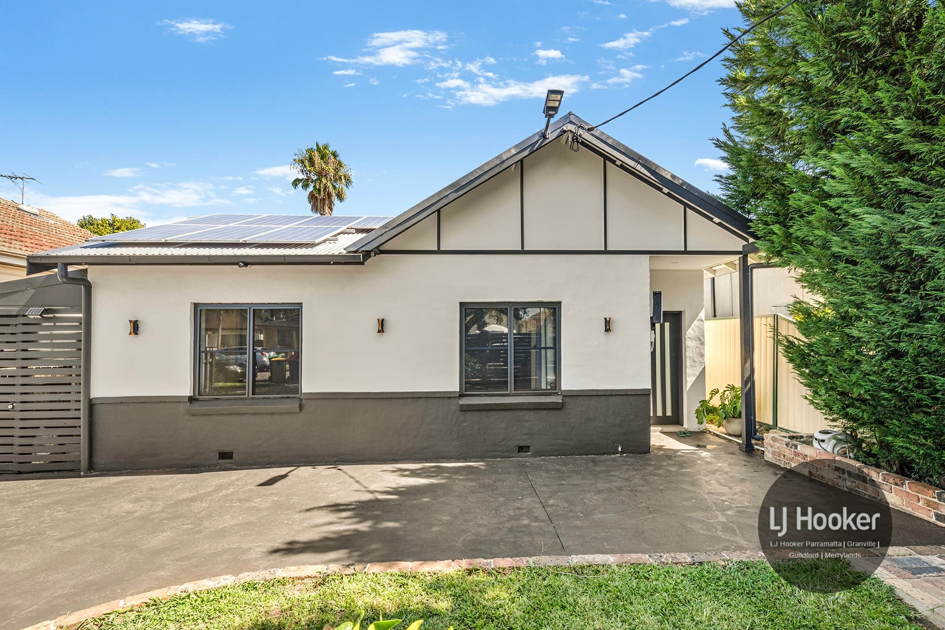 16 Heath Street, Granville, Granville - Image 1