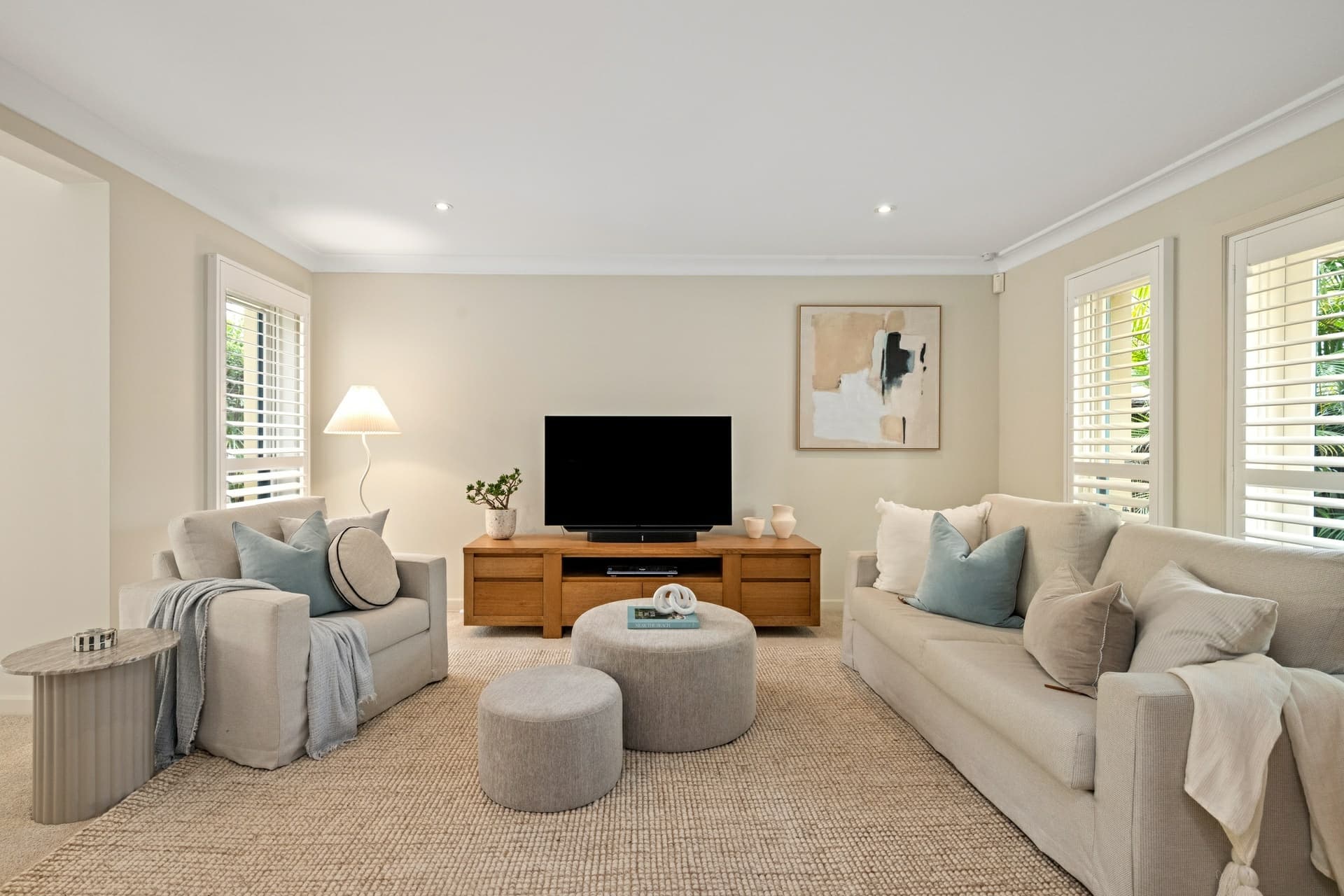 11 Illaroo Place, Mona Vale, Mona Vale - Thumbnail 2
