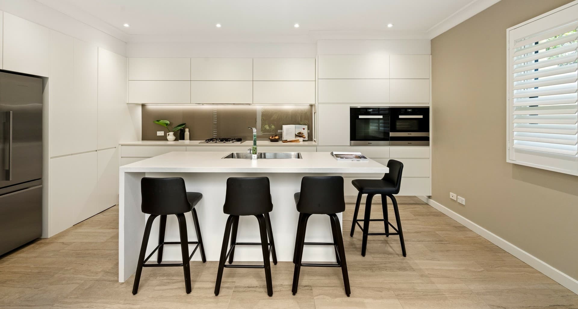 11 Illaroo Place, Mona Vale, Mona Vale - Thumbnail 3