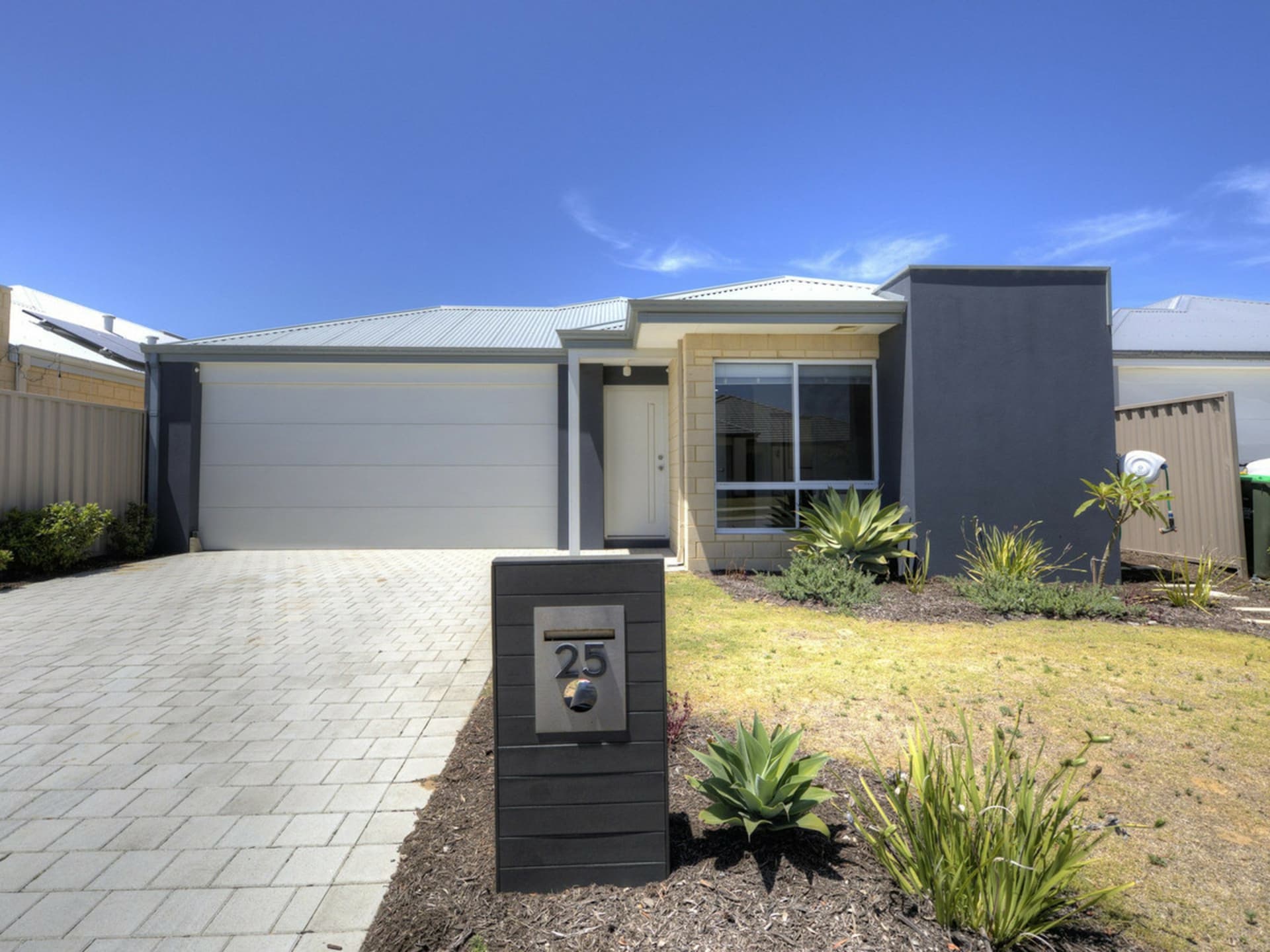 25 Broadgate Boulevard, Yanchep, Yanchep - Image 1