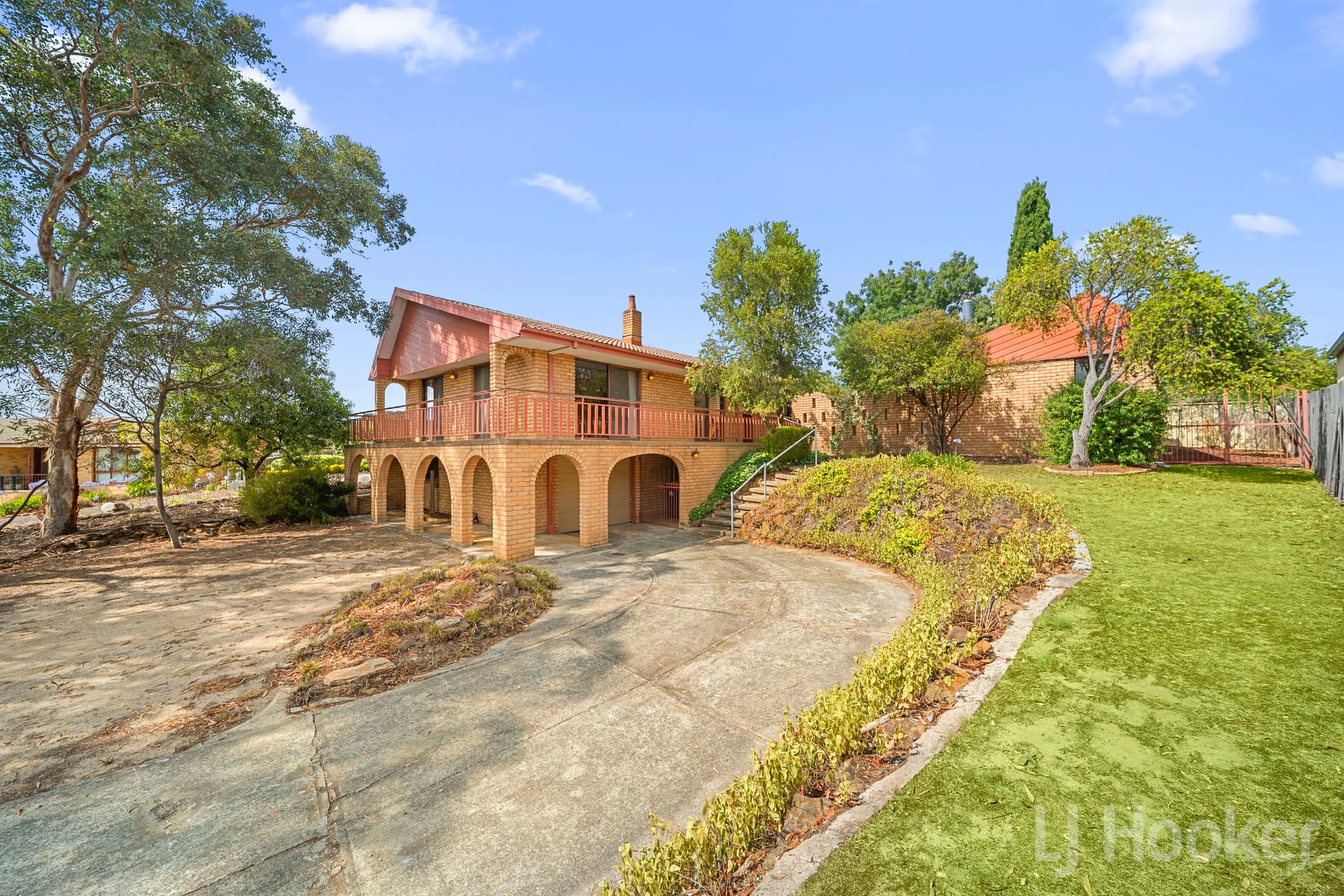 14 Hayley Crescent, Karabar, Karabar - Thumbnail 2