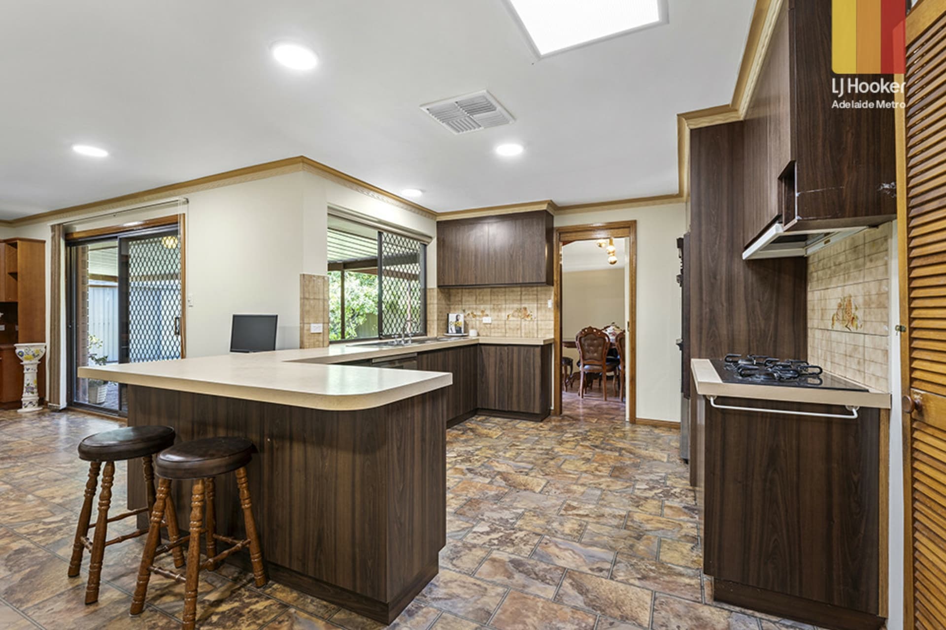 1077 Lower North East Road, Highbury, Highbury - Thumbnail 5