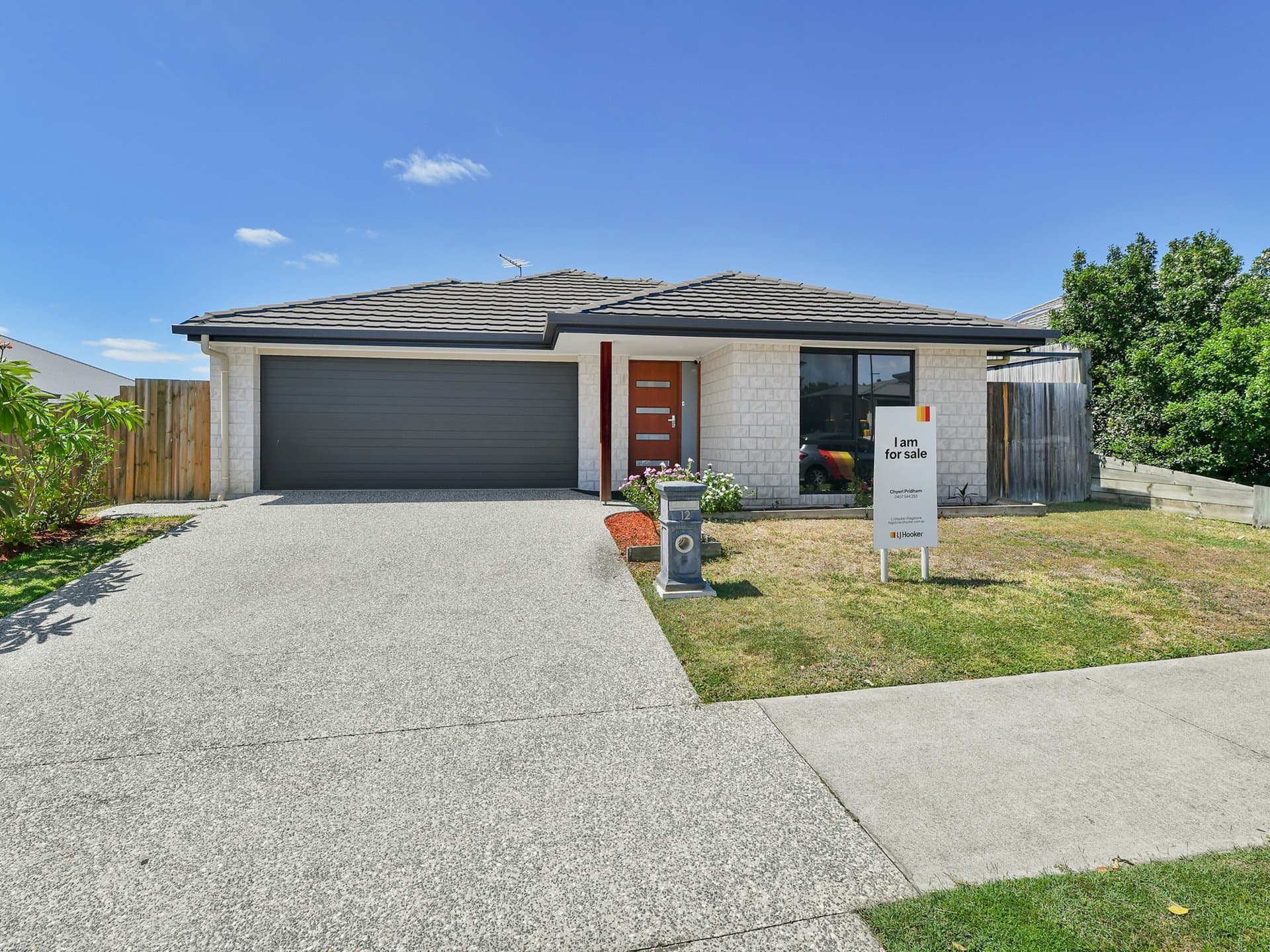 12 Trailblazer Drive, Flagstone, Flagstone - Thumbnail 2