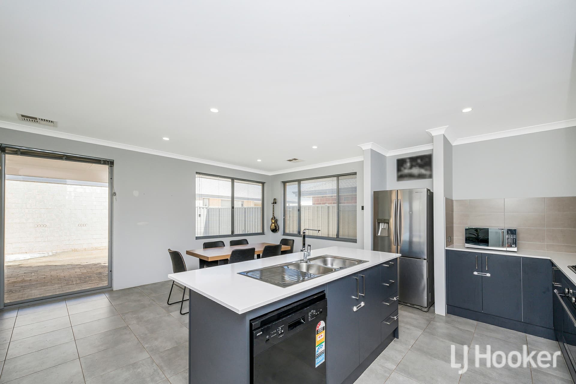 166 Kokoda Boulevard, Byford, Byford - Thumbnail 7
