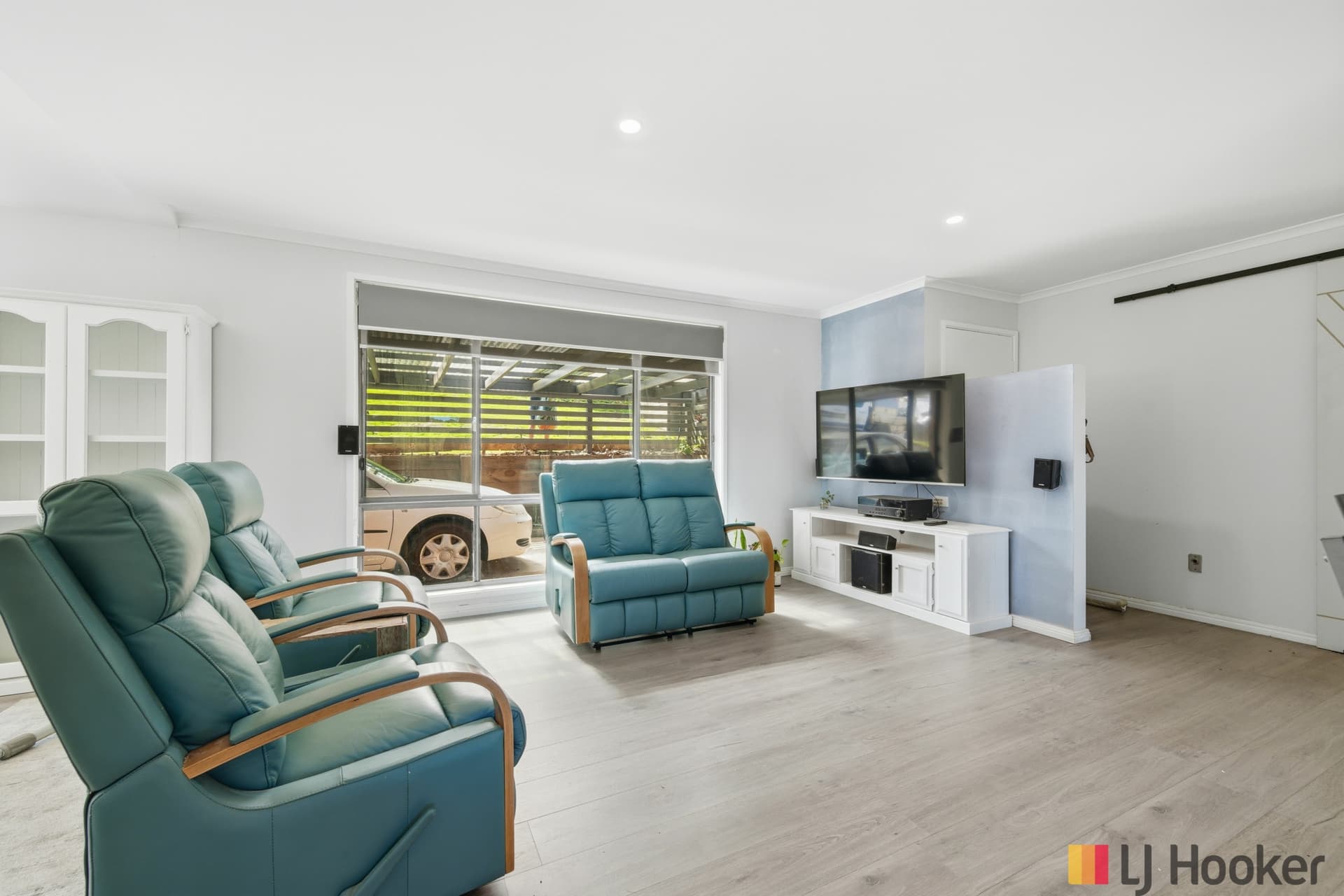 16 Bernadette Boulevard, Batehaven, Batehaven - Thumbnail 4