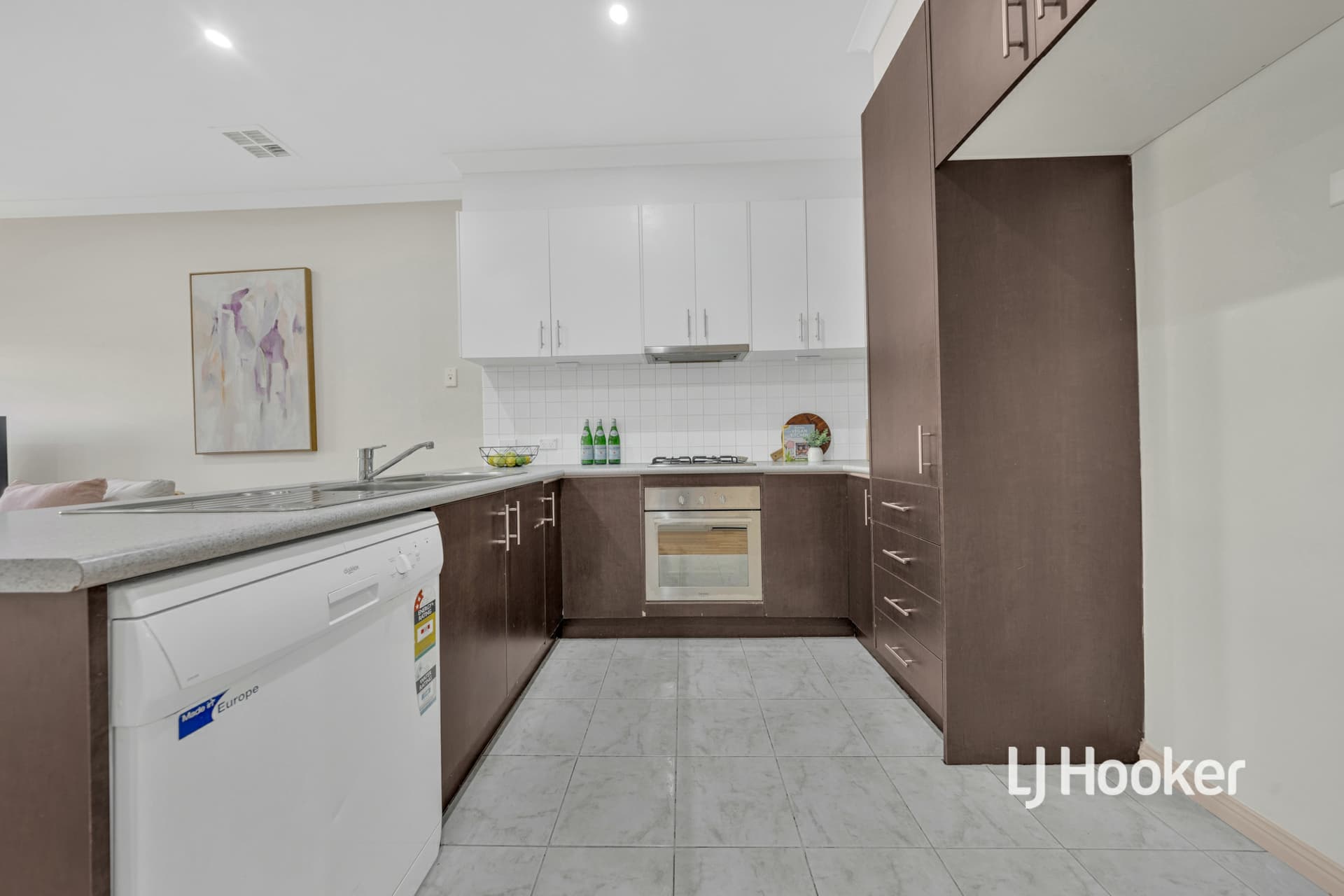 1/41 Hyde Park Terrace, Point Cook, Point Cook - Thumbnail 6