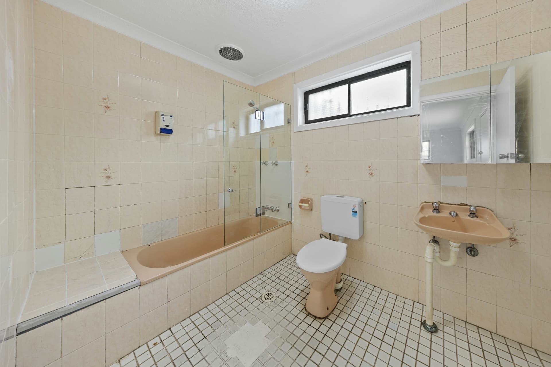 38 Oxford Street, Belmore, Belmore - Thumbnail 5