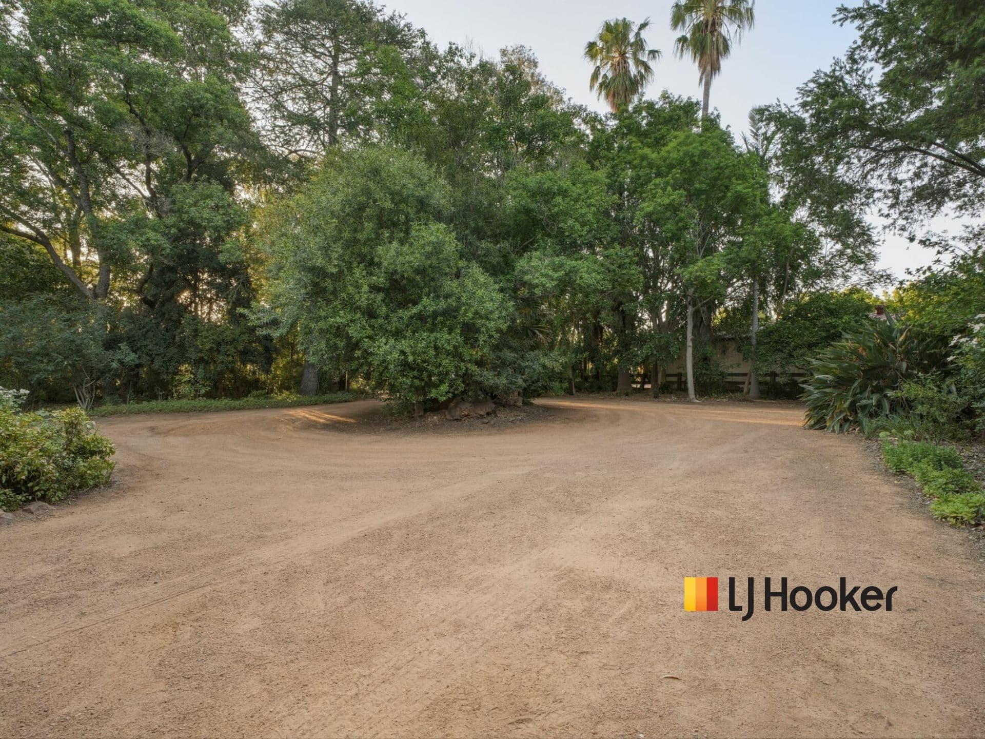 16 Warren Road, Narromine, Narromine - Thumbnail 3