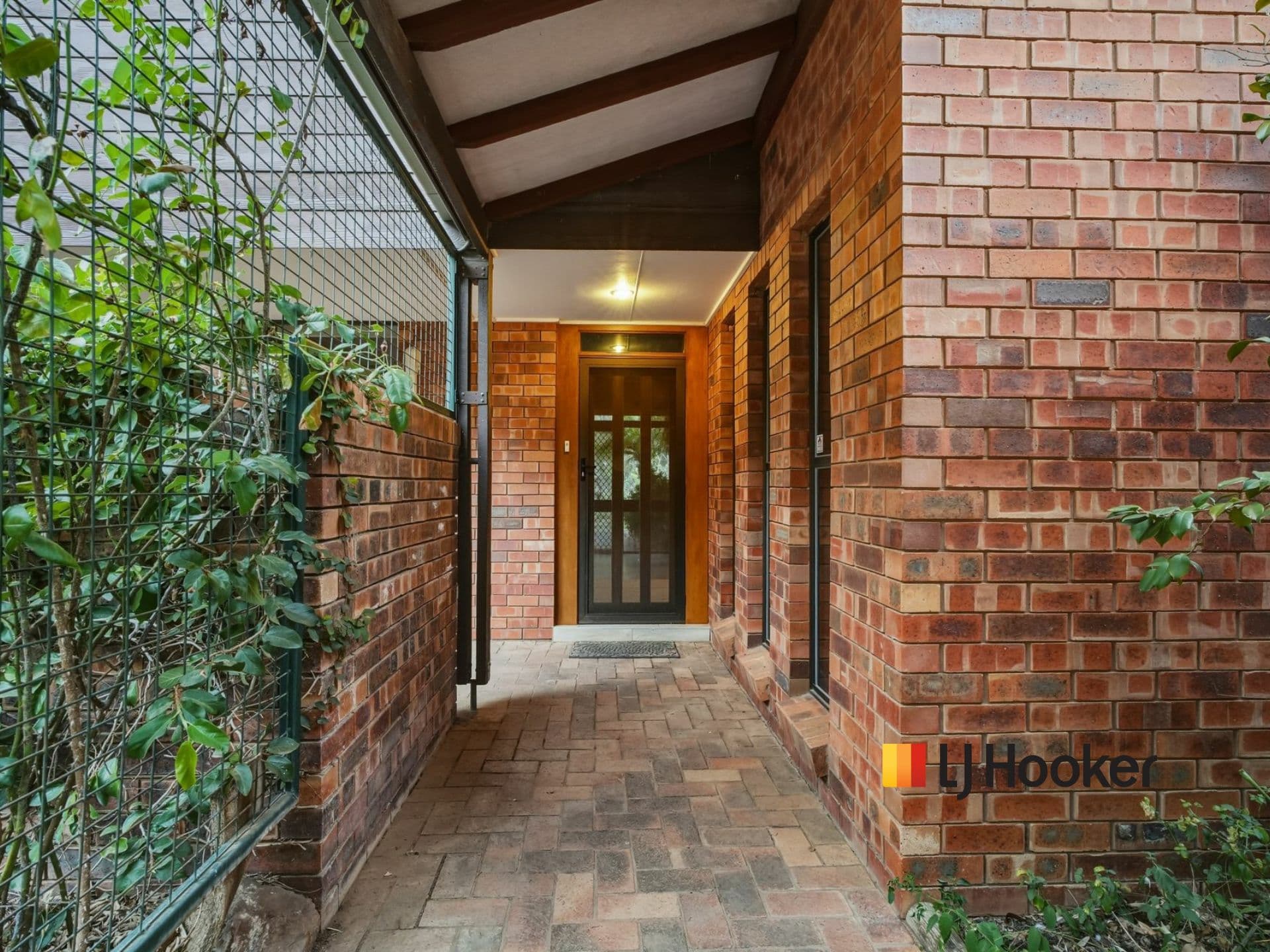 16 Warren Road, Narromine, Narromine - Thumbnail 8