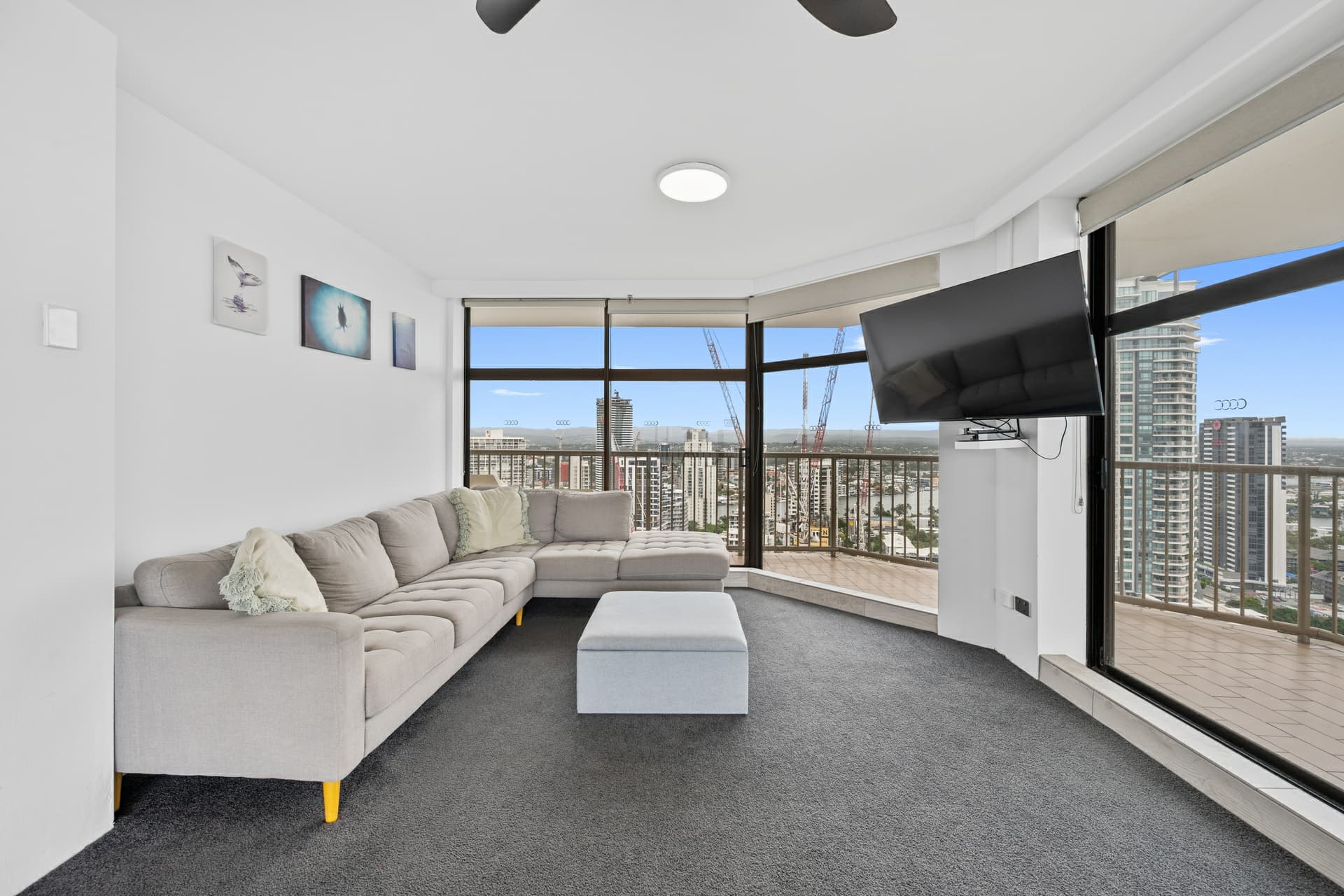 30D/80 The Esplanade, Surfers Paradise, Surfers Paradise - Thumbnail 4