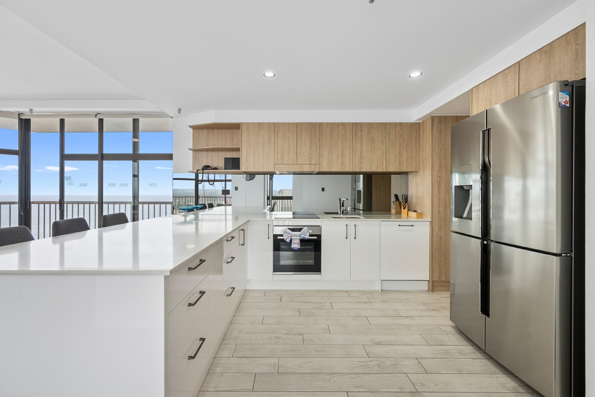 30D/80 The Esplanade, Surfers Paradise, Surfers Paradise - Thumbnail 7