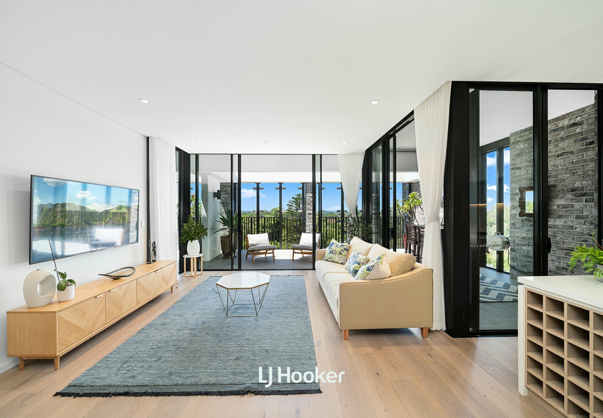 616/989-1015 Pacific Highway, Roseville, Roseville - Thumbnail 3