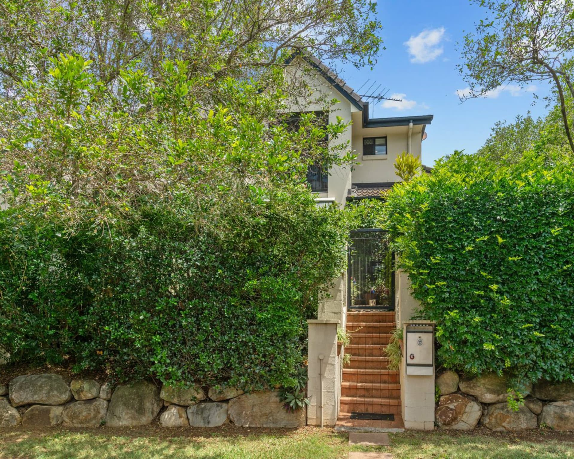 6/75 Bayview Terrace, Clayfield, Clayfield - Image 1