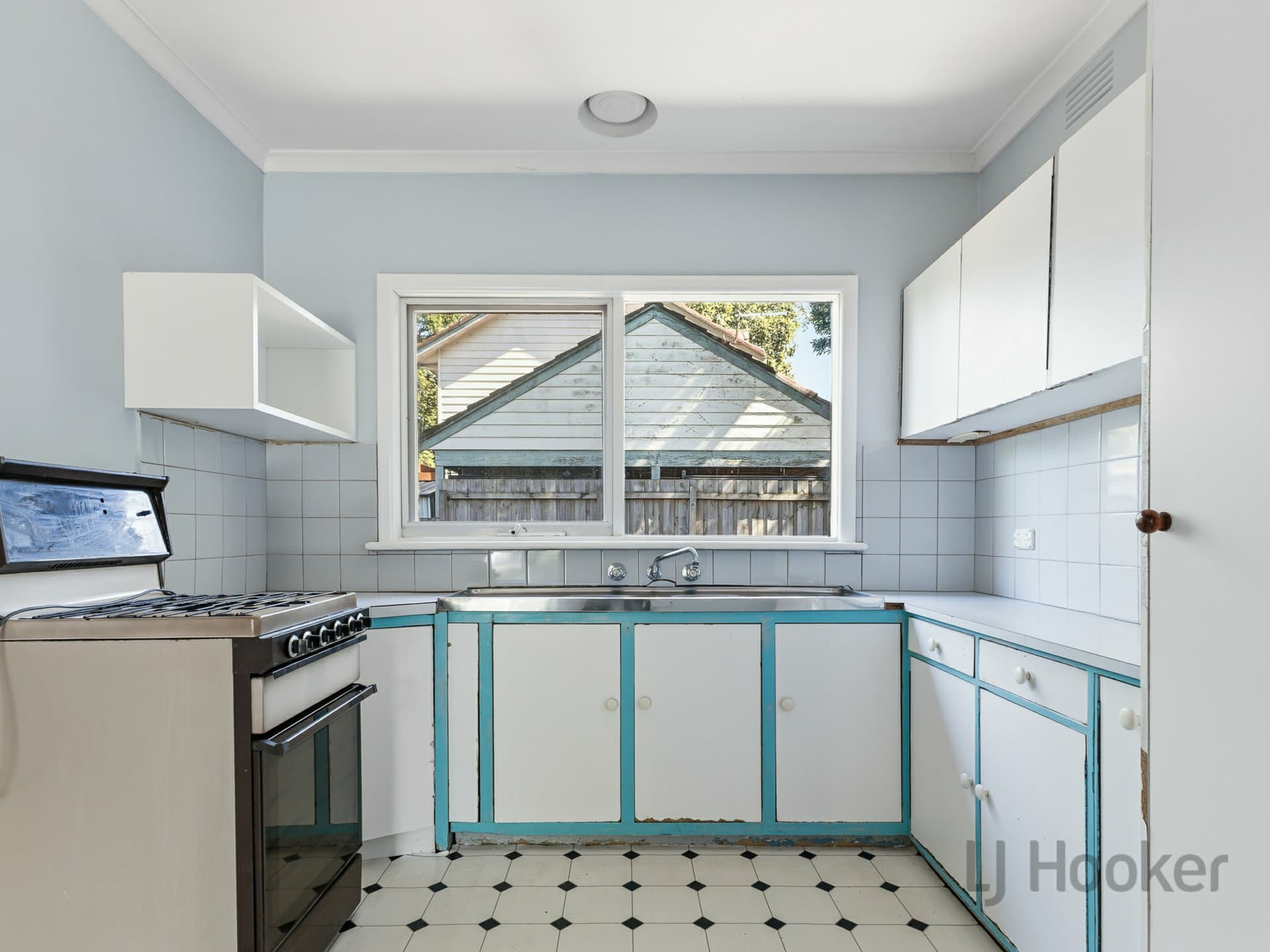 27 Royalden Close, Boronia, Boronia - Thumbnail 5