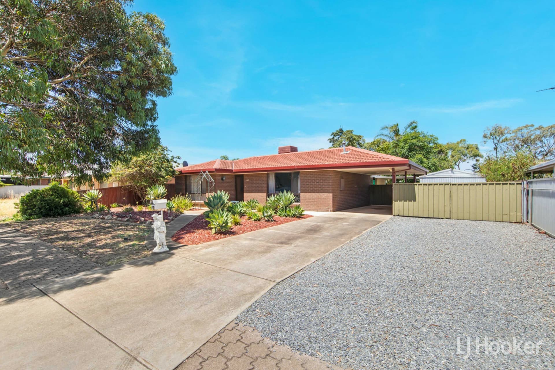 44 Maguire Crescent, Burton, Burton - Thumbnail 3