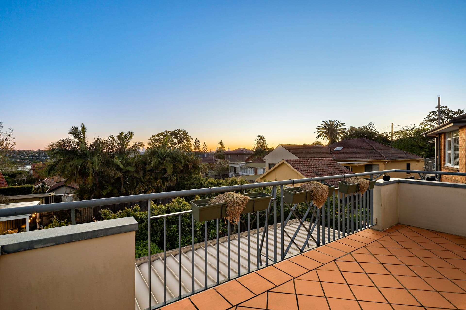 1 Ross Street, Seaforth, Seaforth - Thumbnail 7