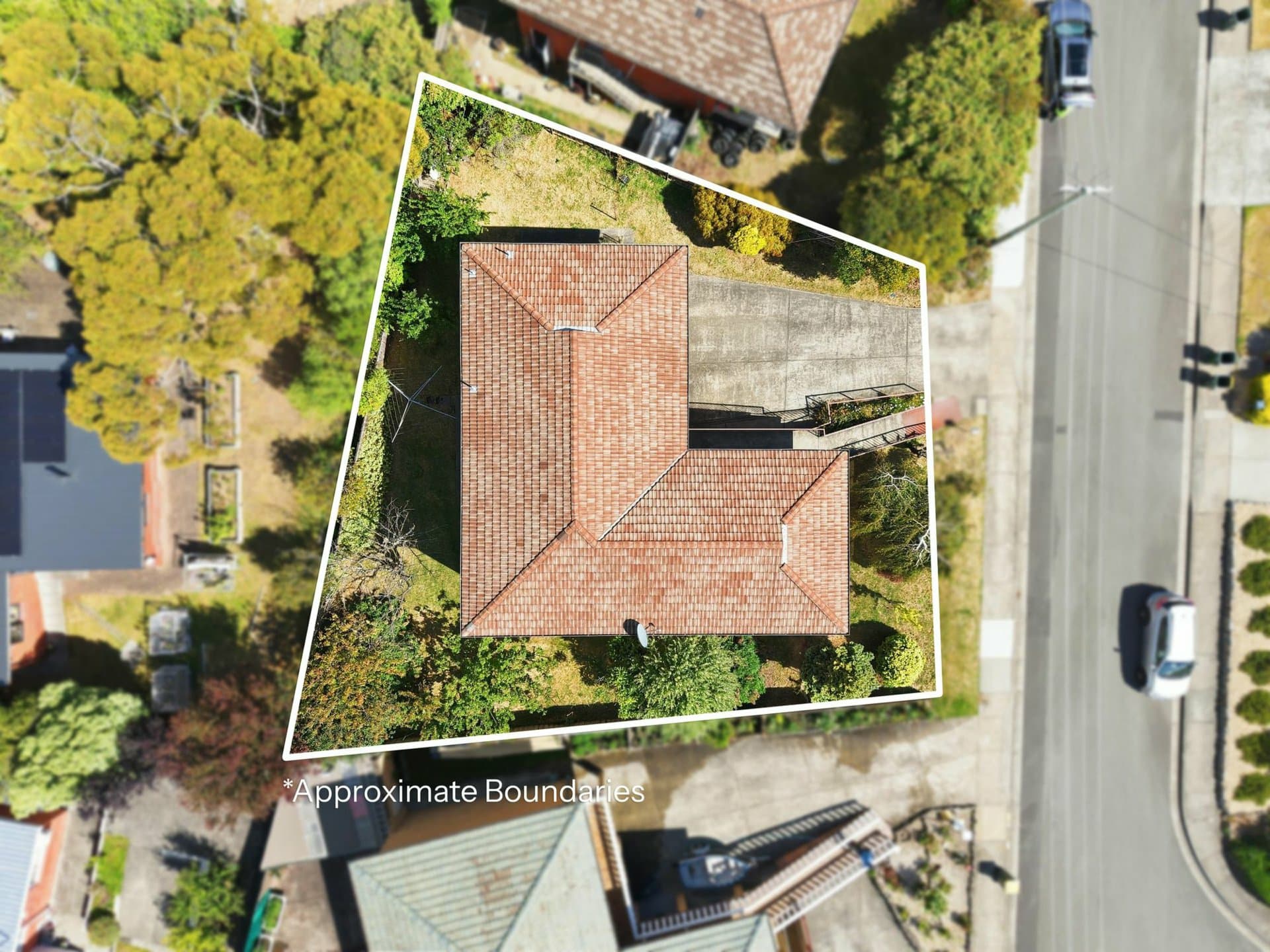 8 Cowley Place, Lenah Valley, Lenah Valley - Thumbnail 2