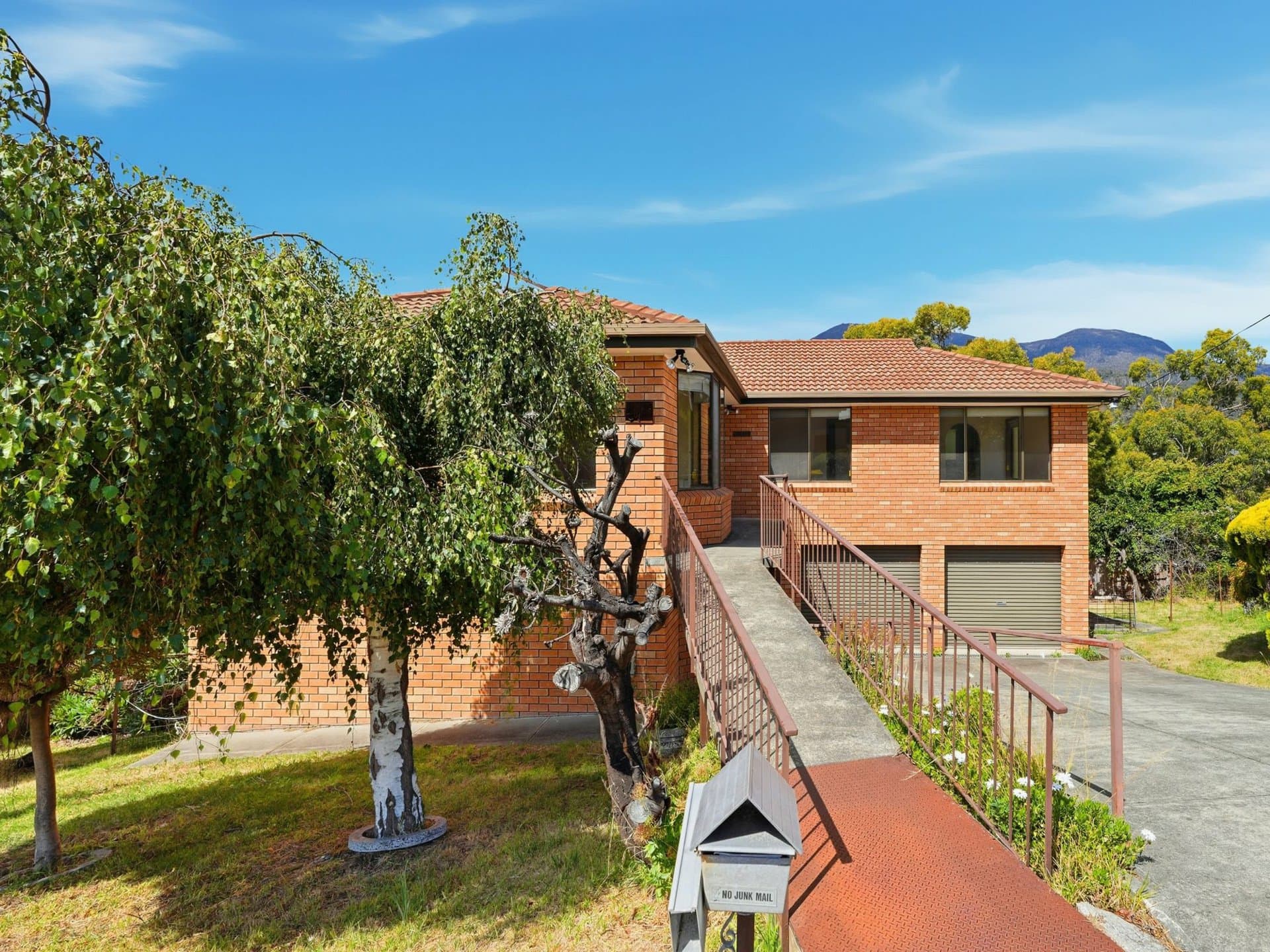 8 Cowley Place, Lenah Valley, Lenah Valley - Thumbnail 6
