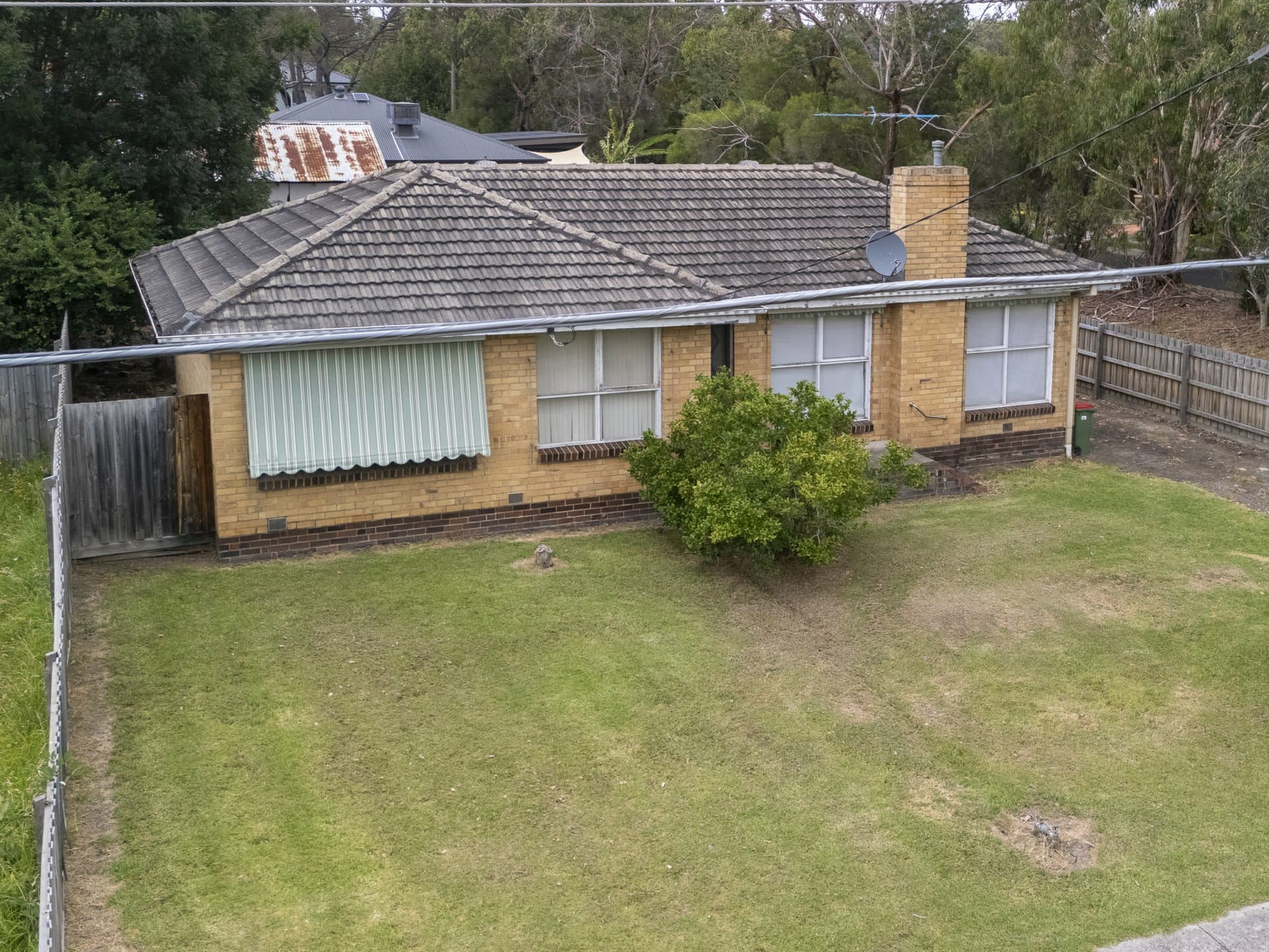 28 Cardigan Road, Mooroolbark, Mooroolbark - Thumbnail 2