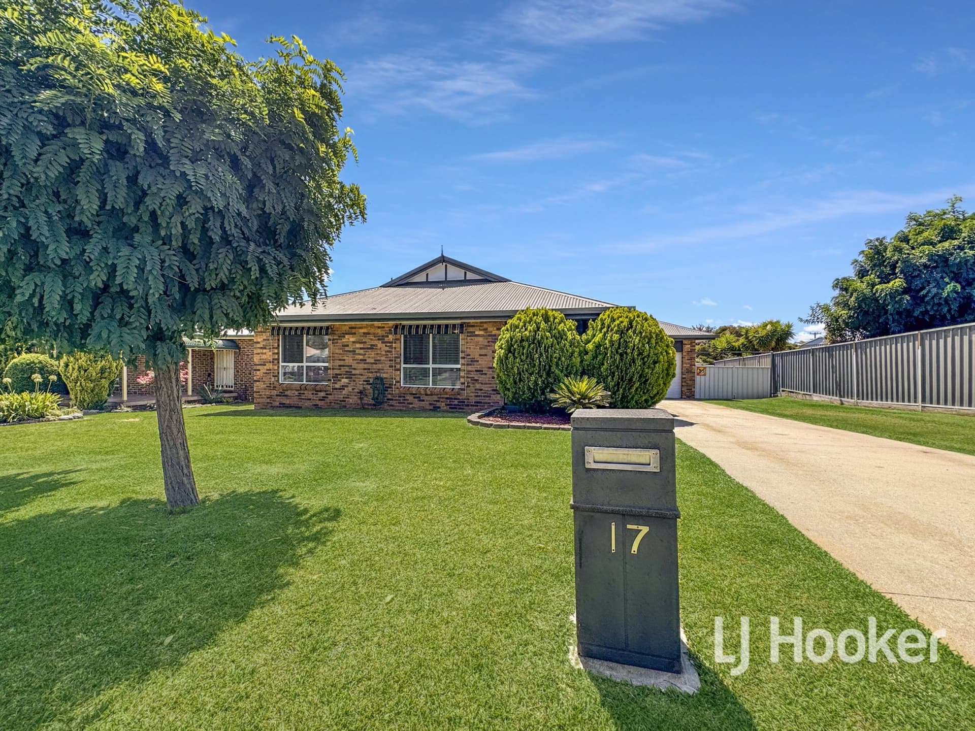 17 Miles Street, Inverell, Inverell - Image 1