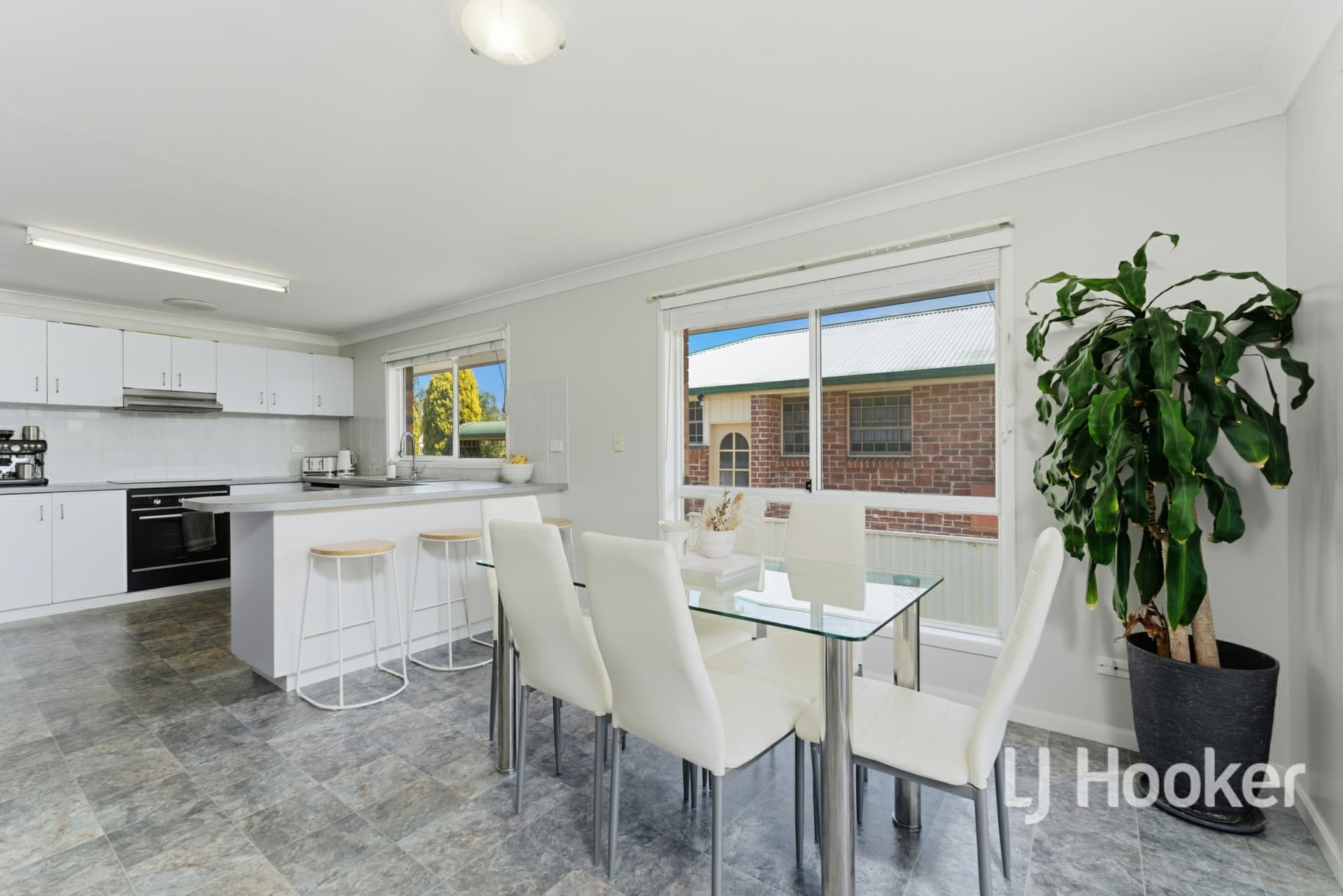 17 Miles Street, Inverell, Inverell - Thumbnail 2