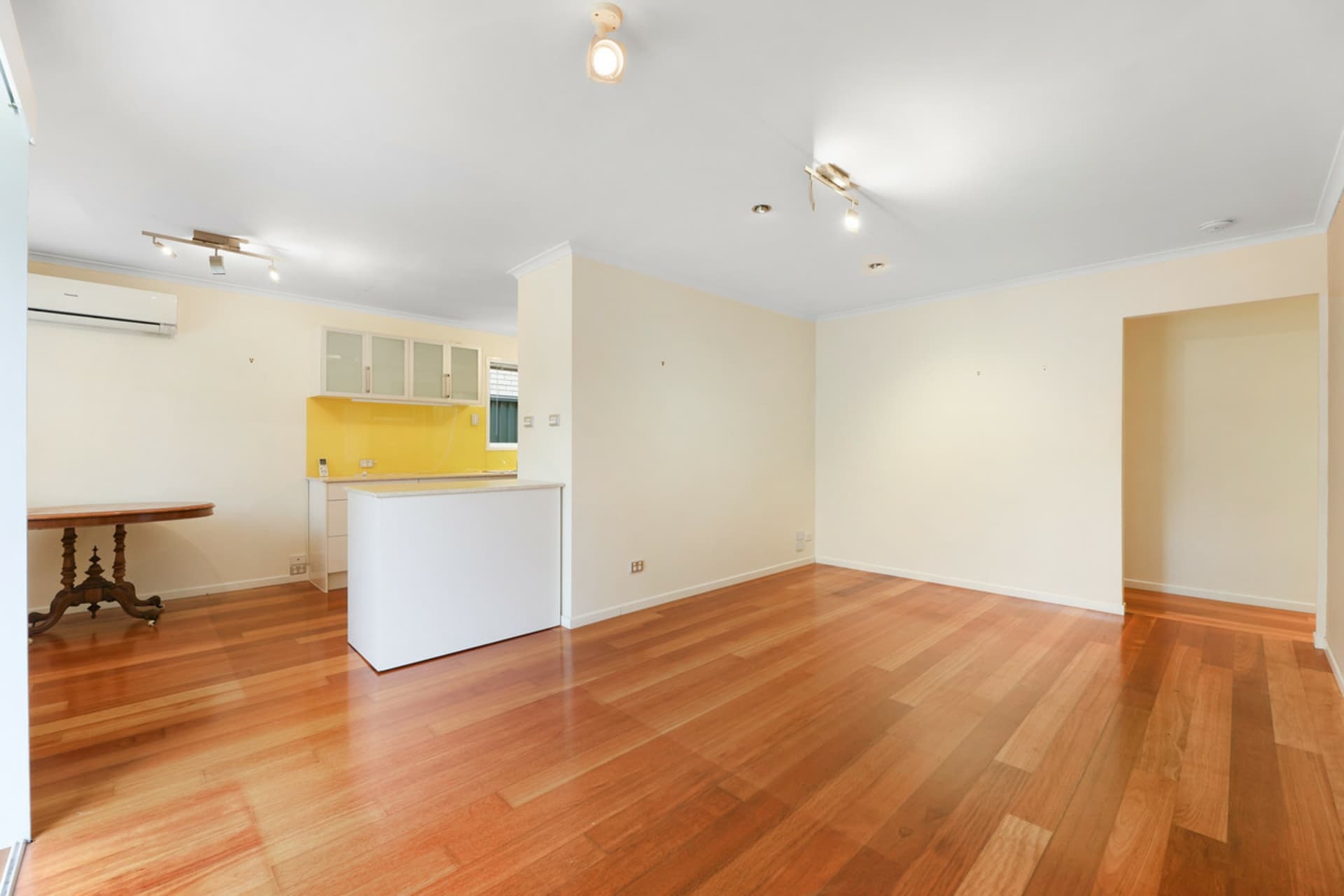 38 Sungold Avenue, Southport, Southport - Thumbnail 2