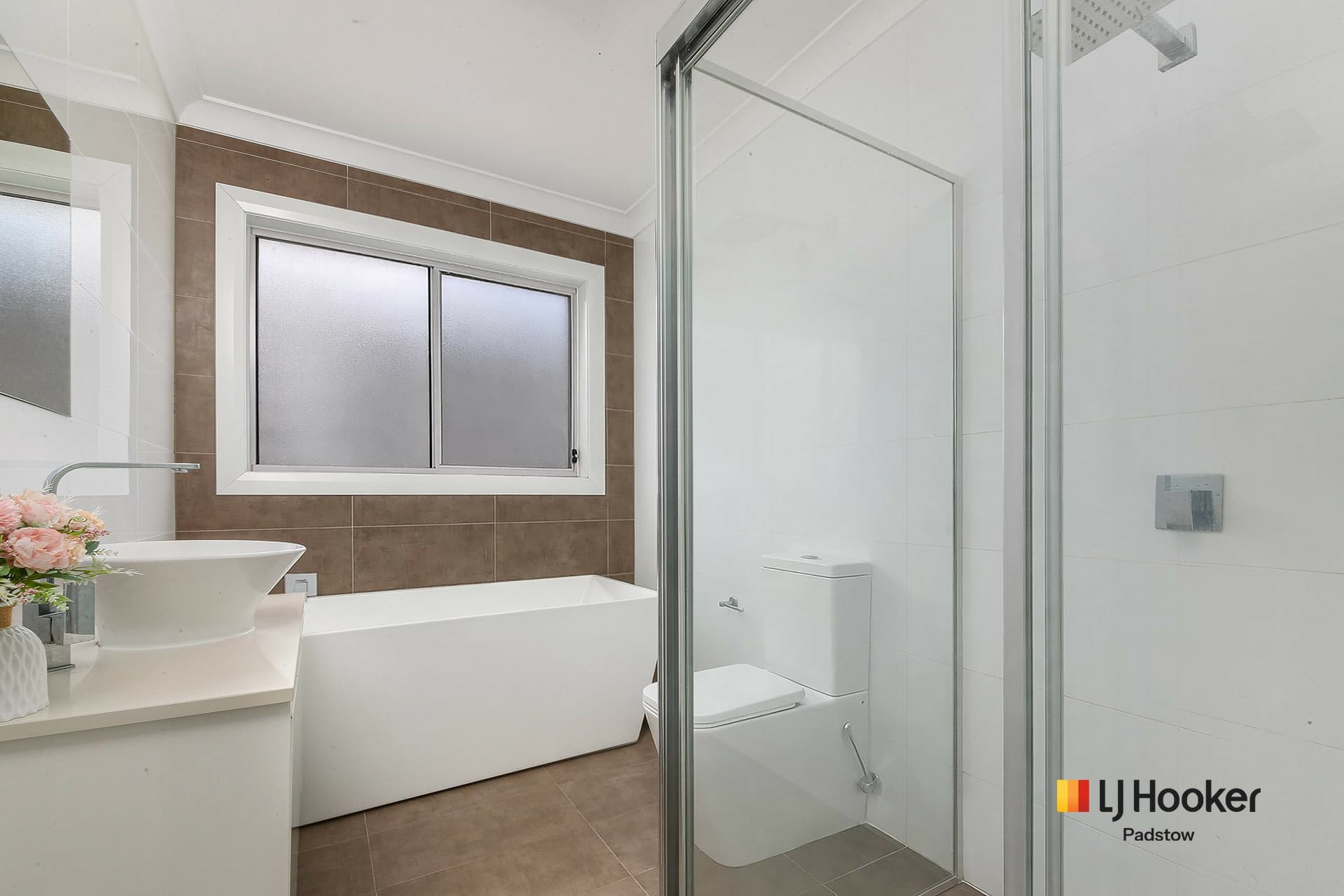 3 Mckevitte Avenue, East Hills, East Hills - Thumbnail 8