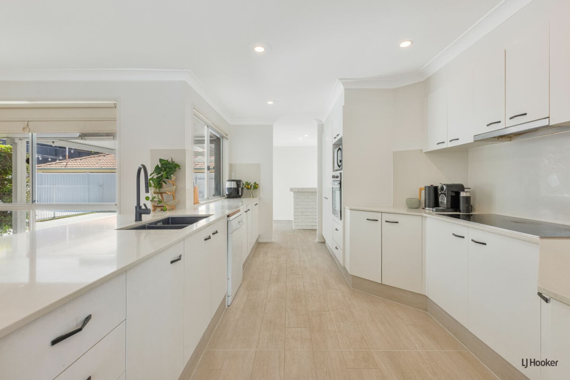 206 Darlington Drive, Banora Point, Banora Point - Thumbnail 6