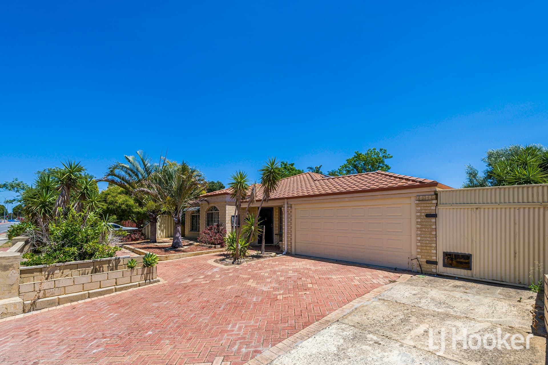 229 Warton Road, Thornlie, Thornlie - Thumbnail 2