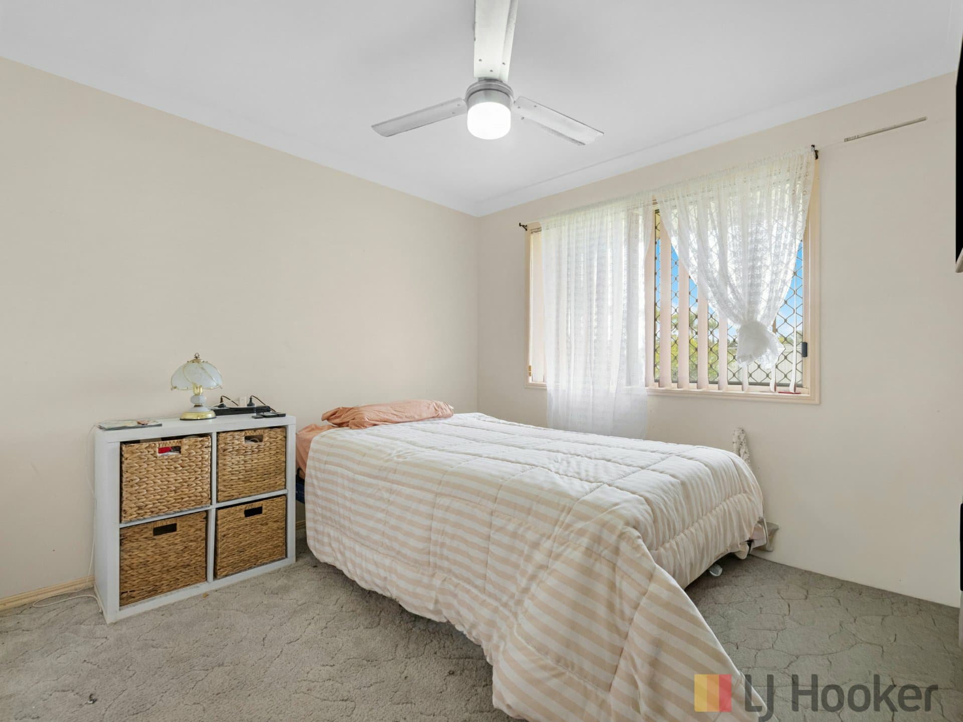 16 Brolga Court, Eli Waters, Eli Waters - Thumbnail 6