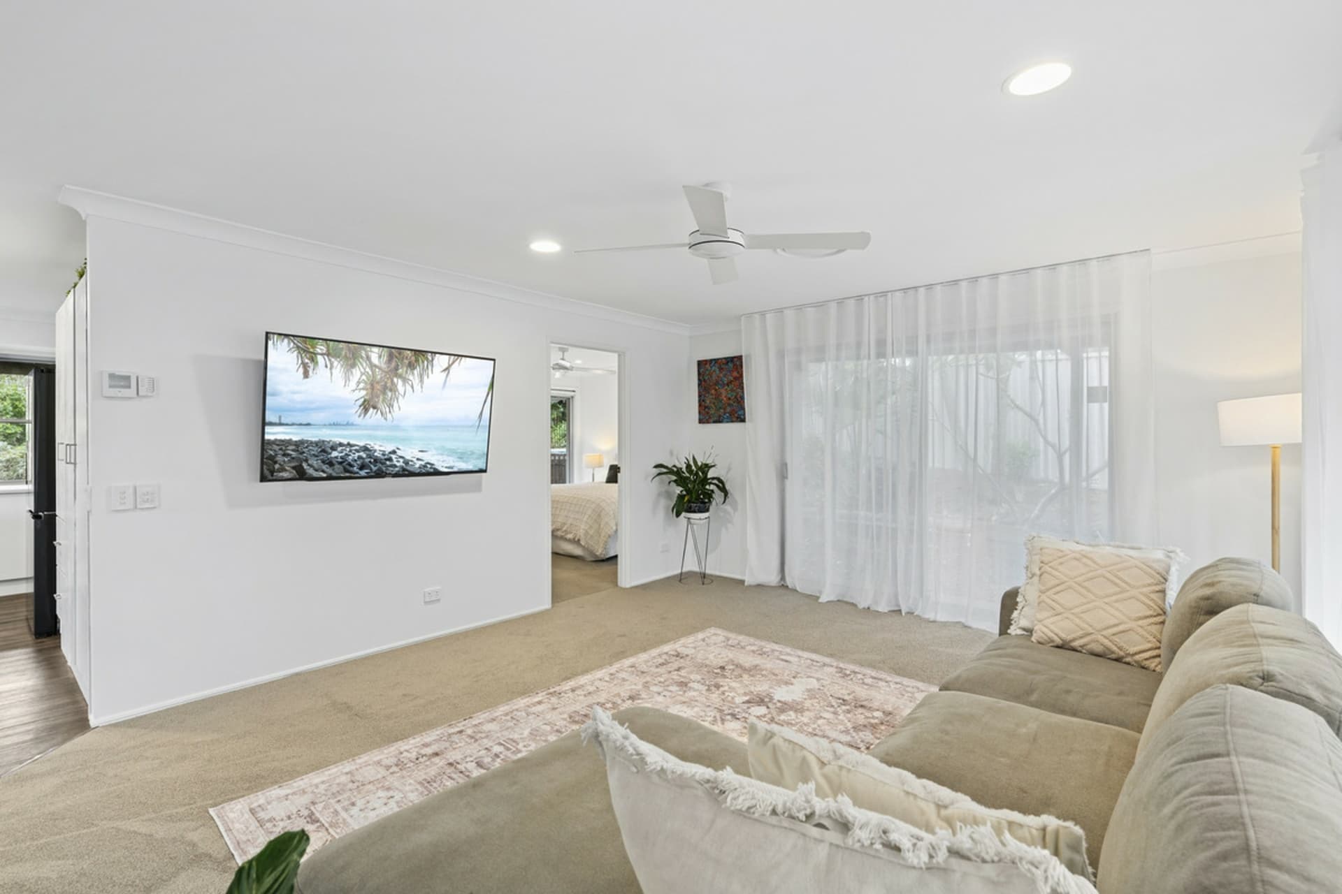49 Riverpark Drive, Nerang, Nerang - Thumbnail 4