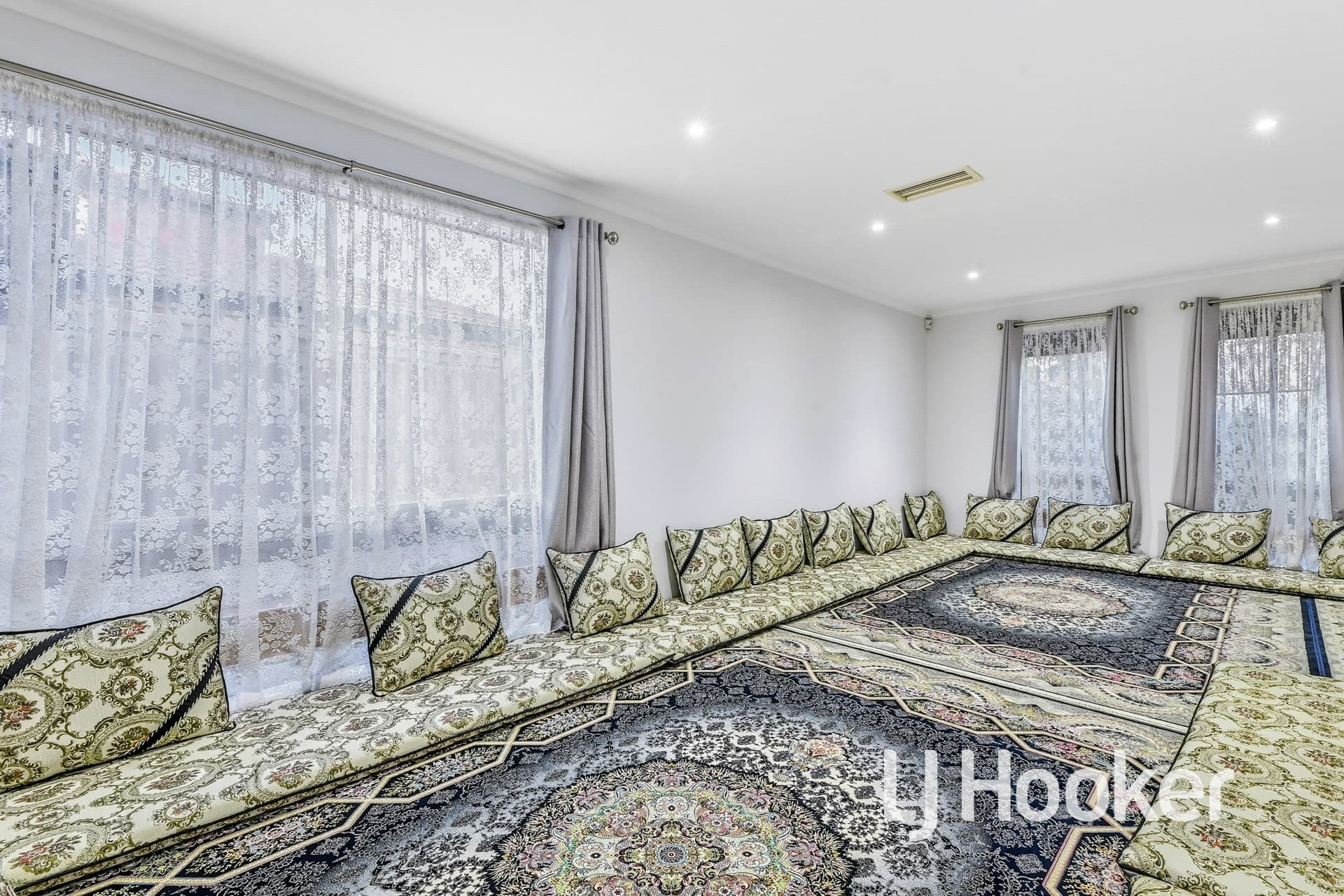 2 Eleanore Crescent, Hallam, Hallam - Thumbnail 4