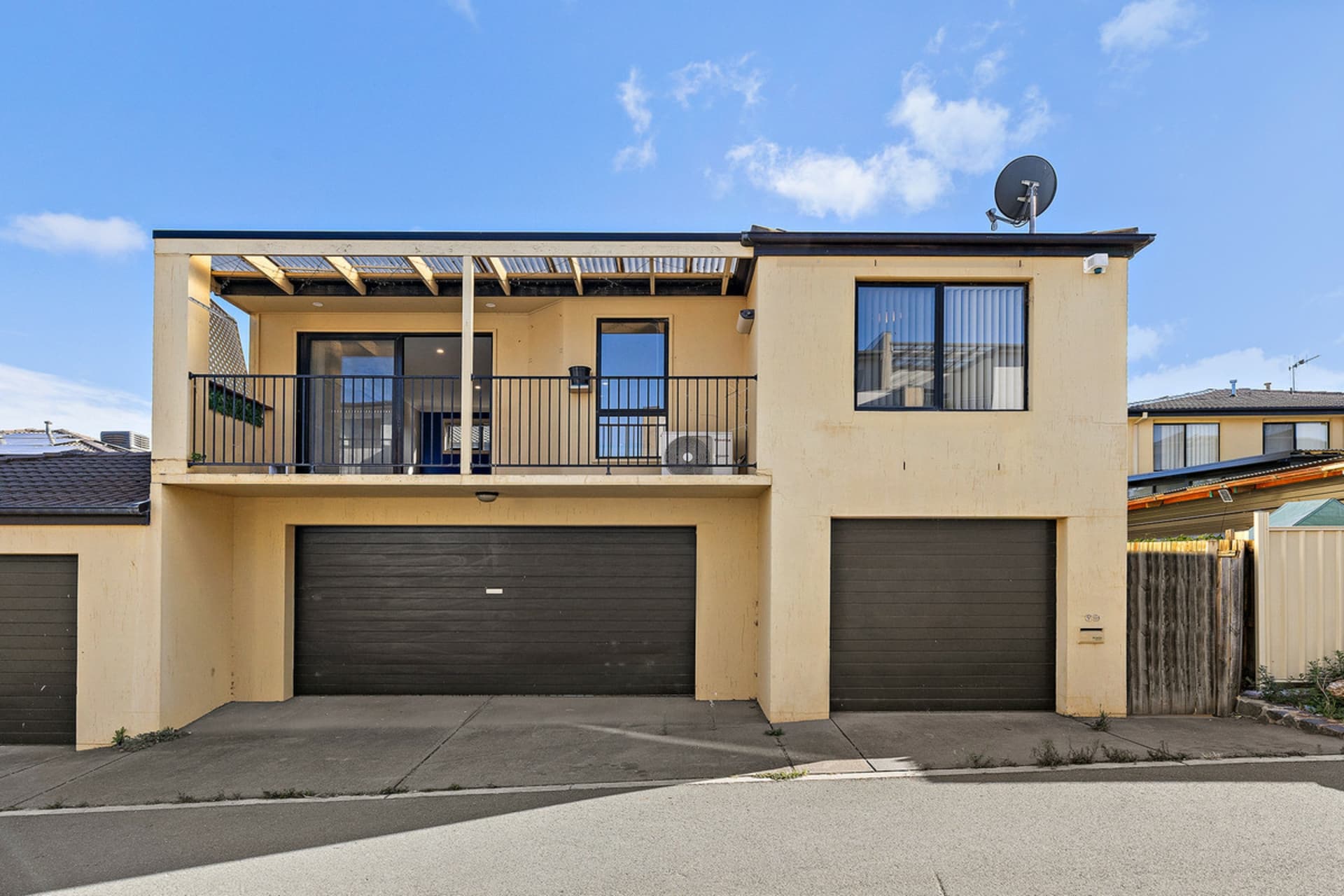 2/69 Hall Best Lane, Gungahlin, Gungahlin - Image 1