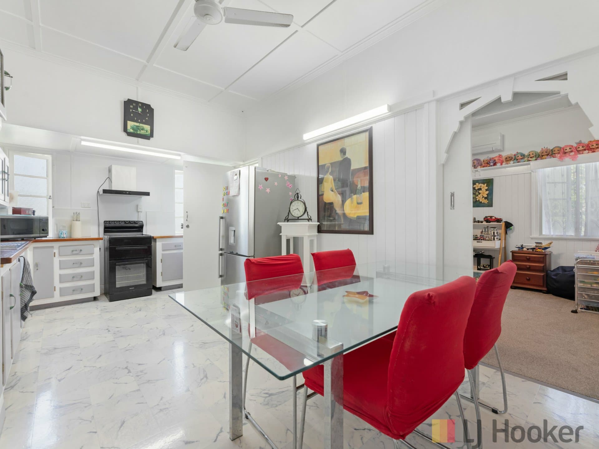 355 Lennox Street, Maryborough, Maryborough - Thumbnail 5