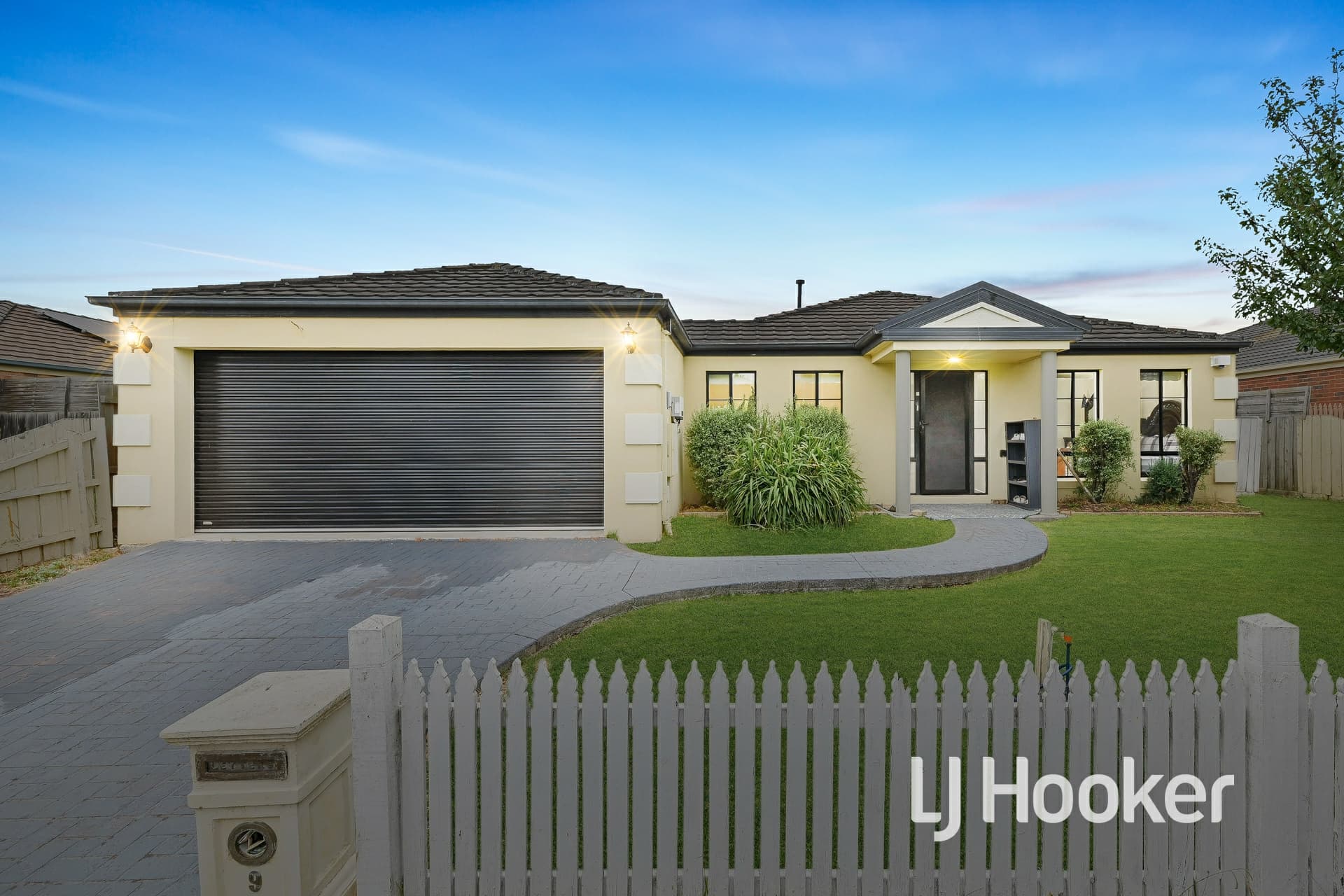 9 Eglinton Close, Berwick, Berwick - Image 1