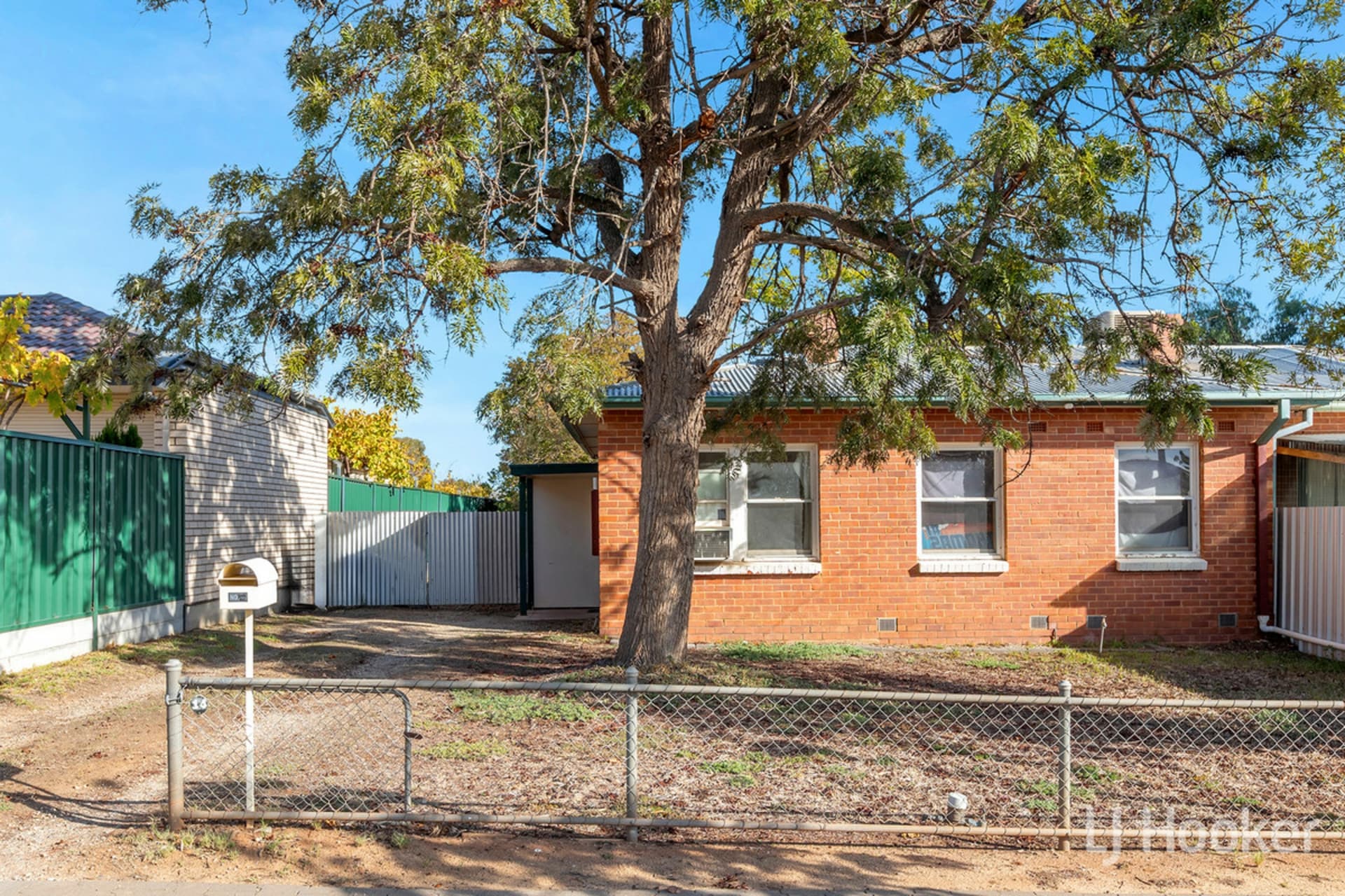 14 Cullen Street, Elizabeth Park, Elizabeth Park - Thumbnail 3
