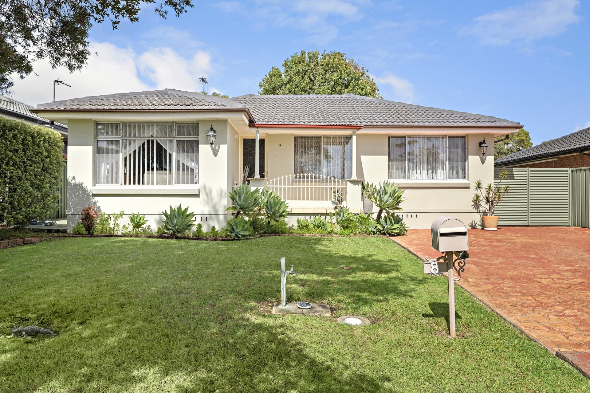 8 Laurel Street, Albion Park Rail, Albion Park Rail - Image 1