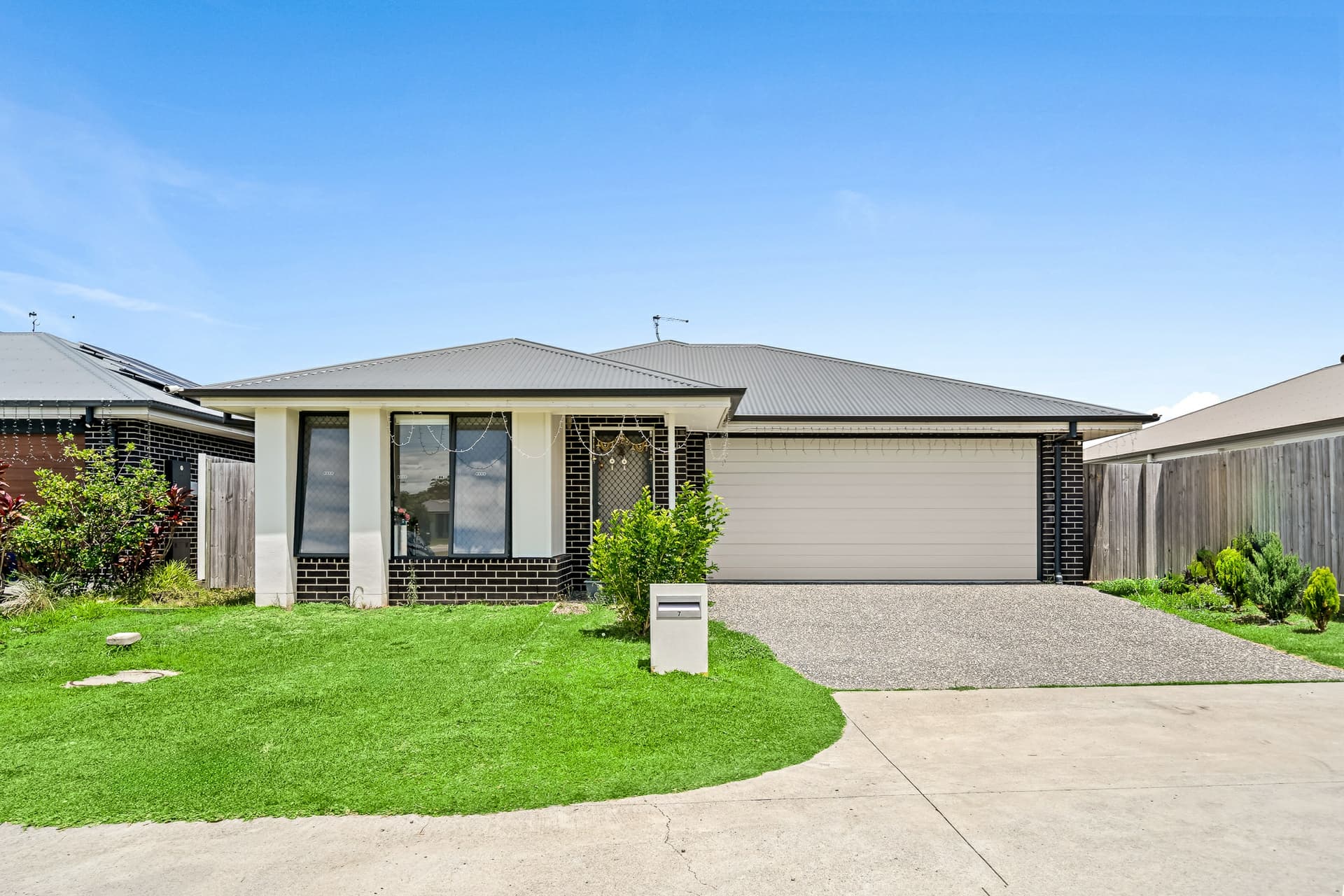 7 Kandra Close, Pallara, Pallara - Image 1
