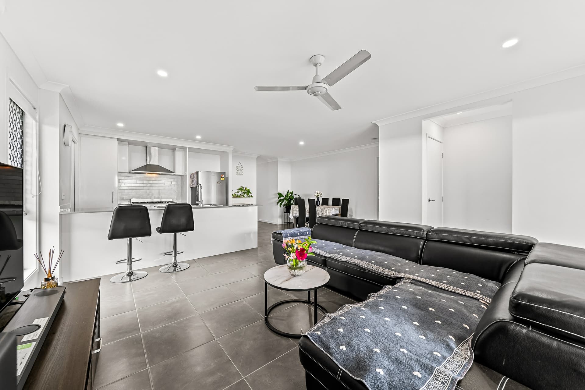 7 Kandra Close, Pallara, Pallara - Thumbnail 4