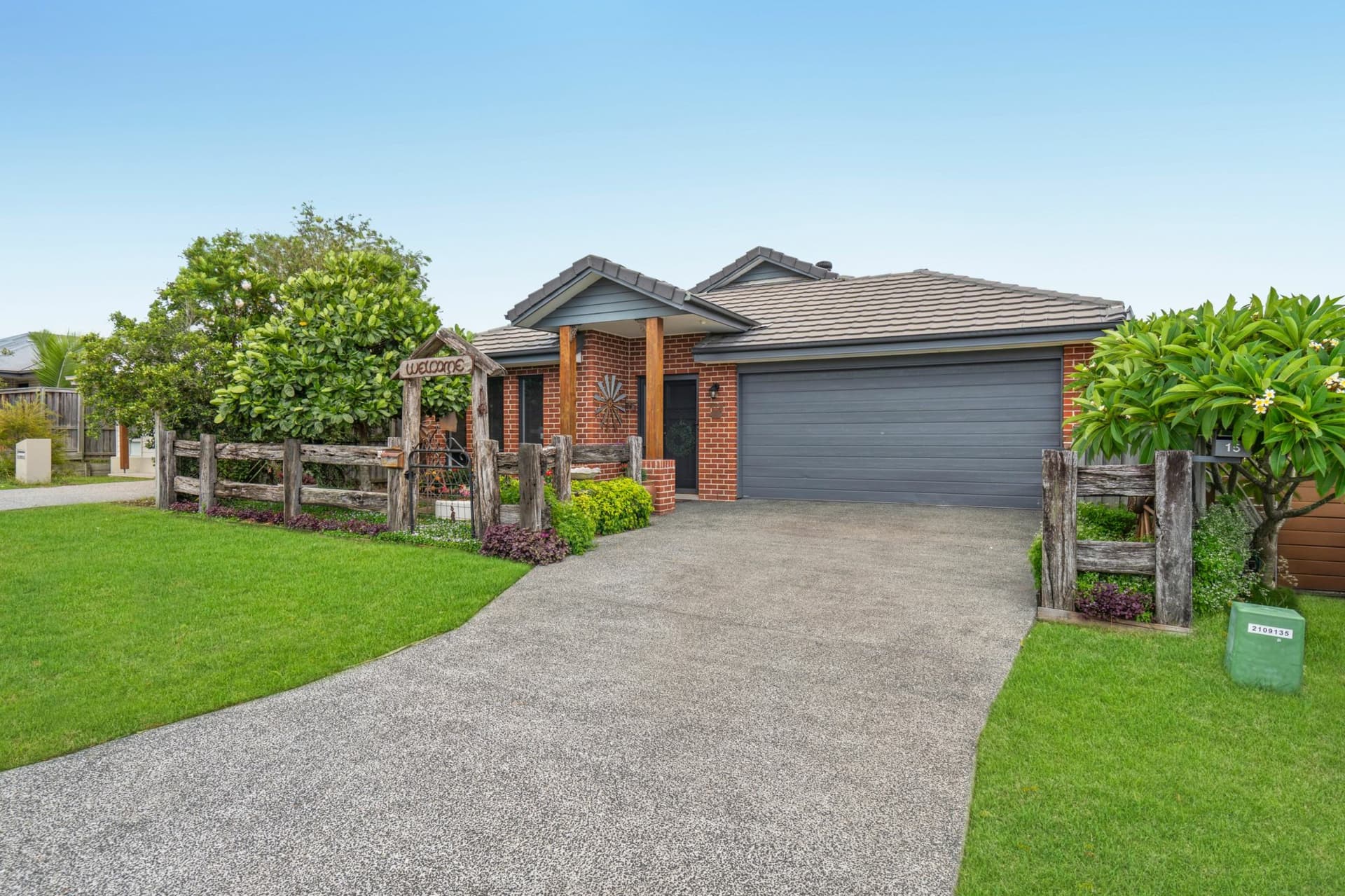 17 Adelaide Crescent, Ormeau Hills, Ormeau Hills - Image 1