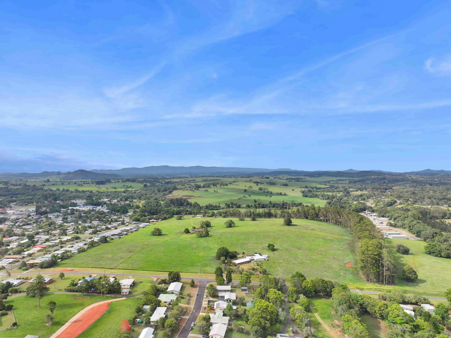 44 Lake Barrine Road, Malanda, Malanda - Thumbnail 3