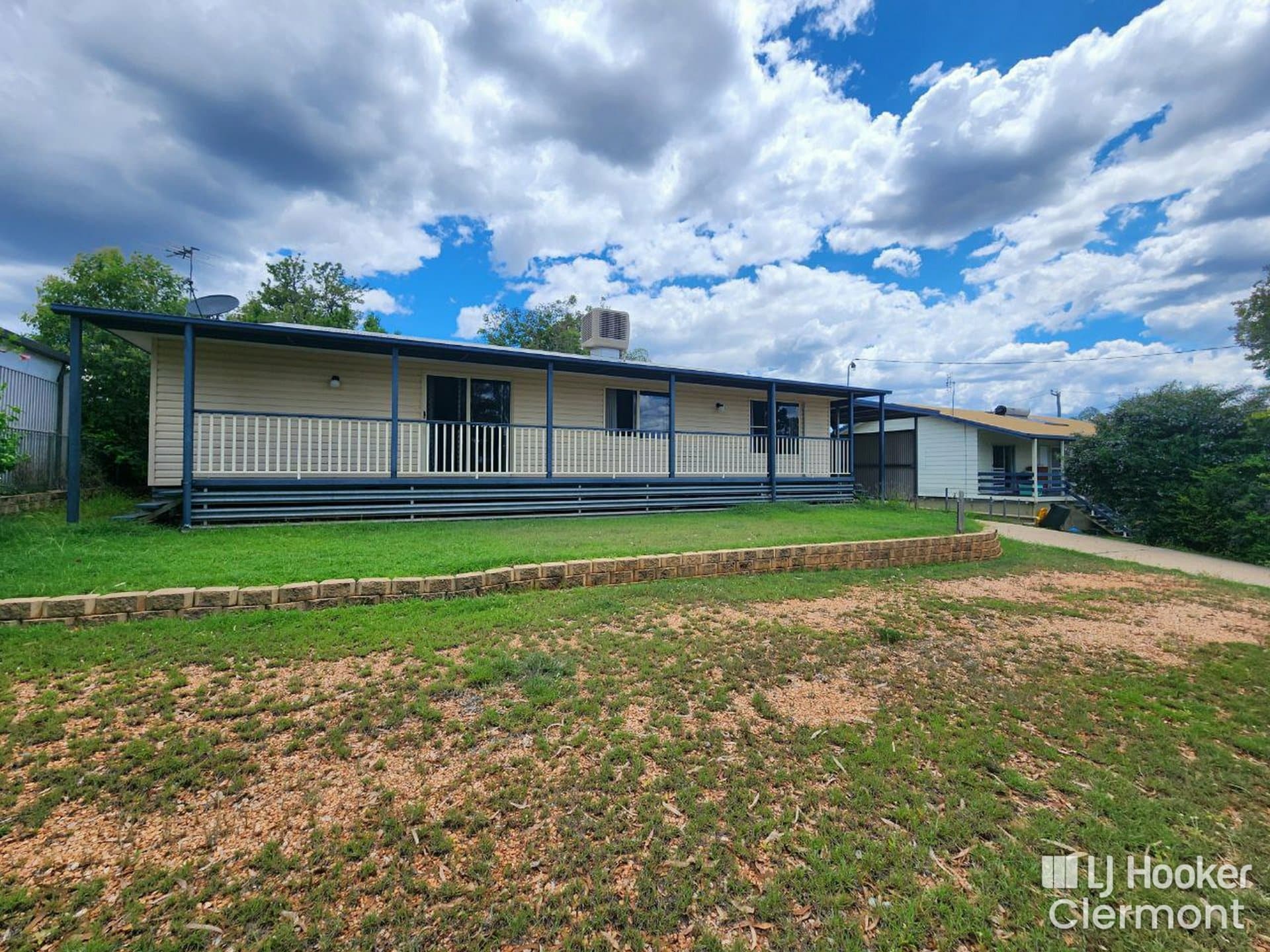 27 Blair Street, Clermont, Clermont - Thumbnail 2