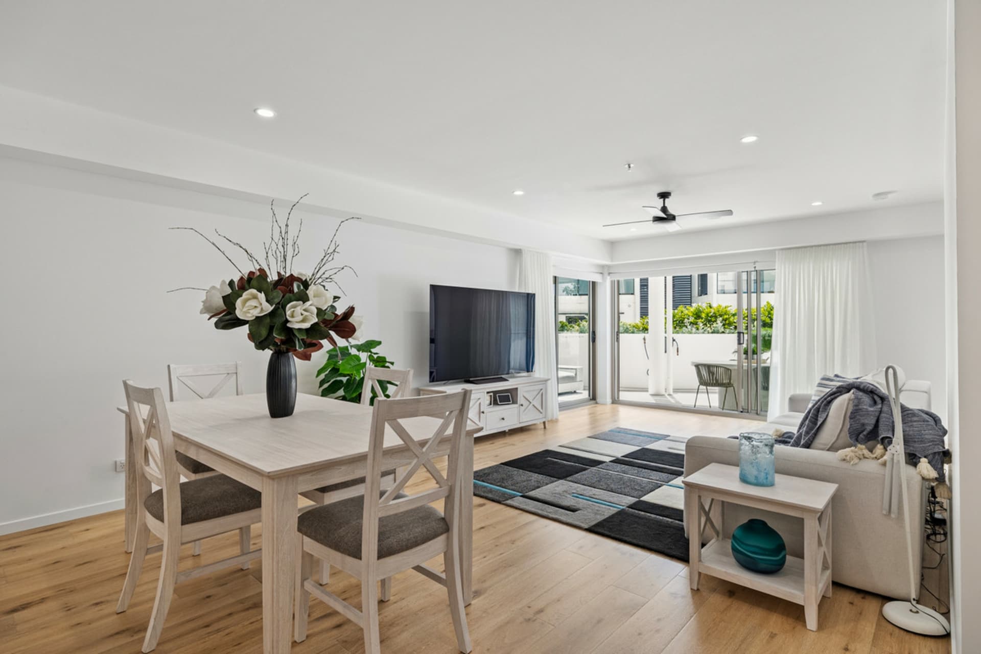 4/136 Broadwater Terrace, Redland Bay, Redland Bay - Thumbnail 6
