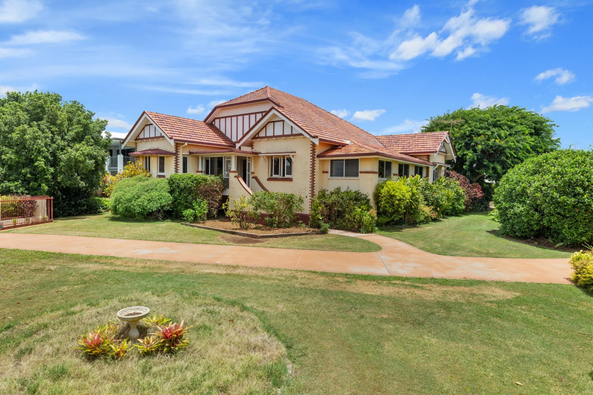 6 Melrose Court, Redland Bay, Redland Bay - Thumbnail 2