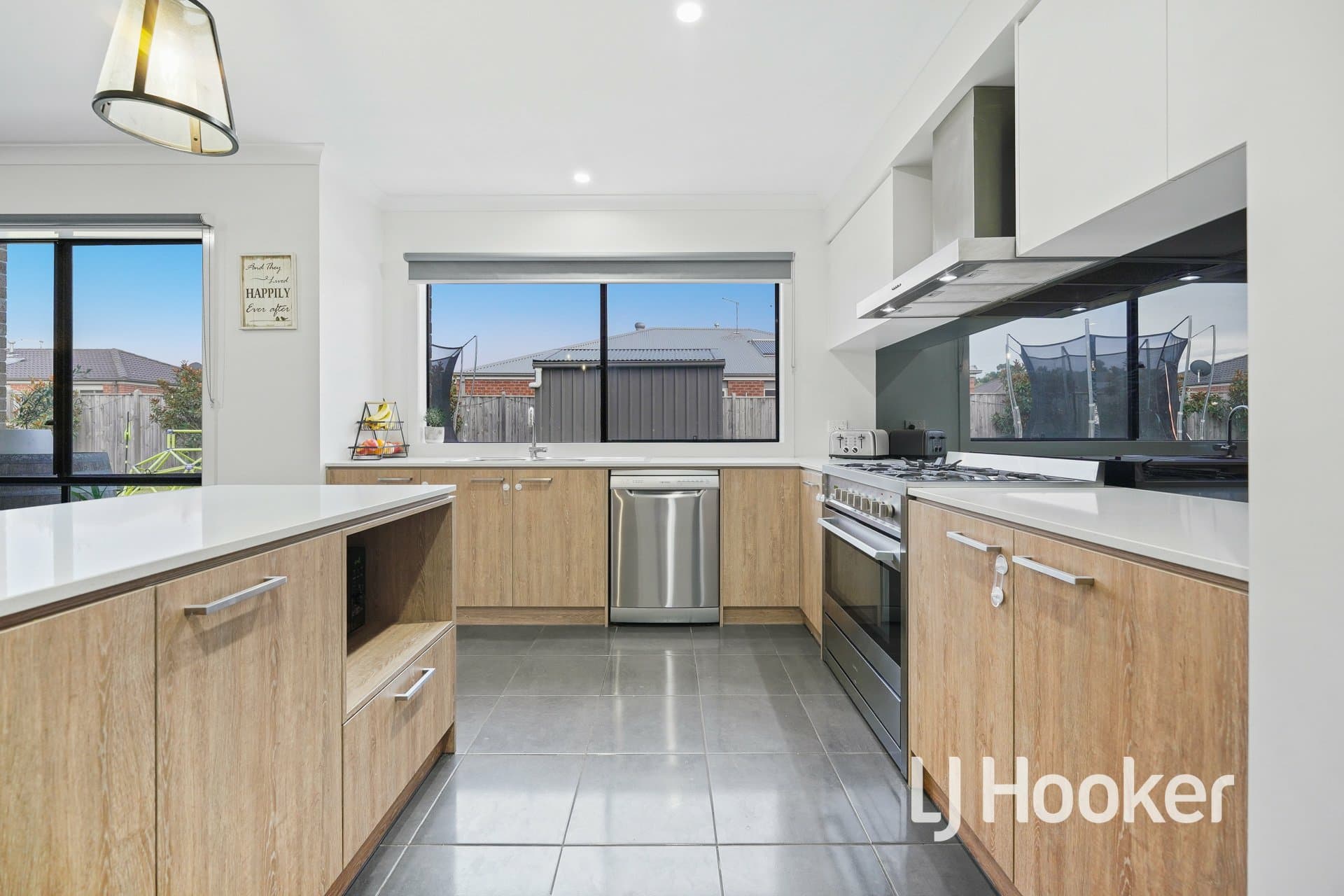 14 Camellia Drive, Bunyip, Bunyip - Thumbnail 6