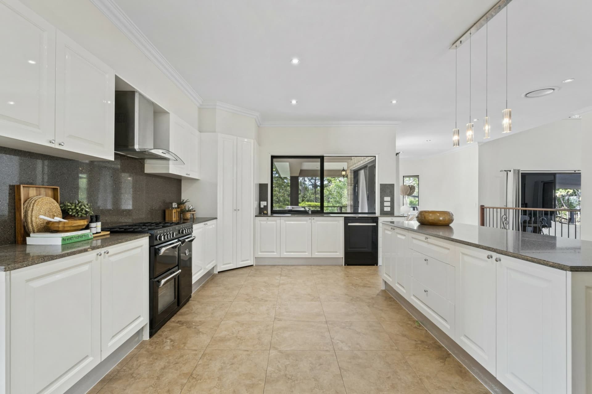 6 Tuxedo Junction Drive, Maudsland, Maudsland - Thumbnail 6