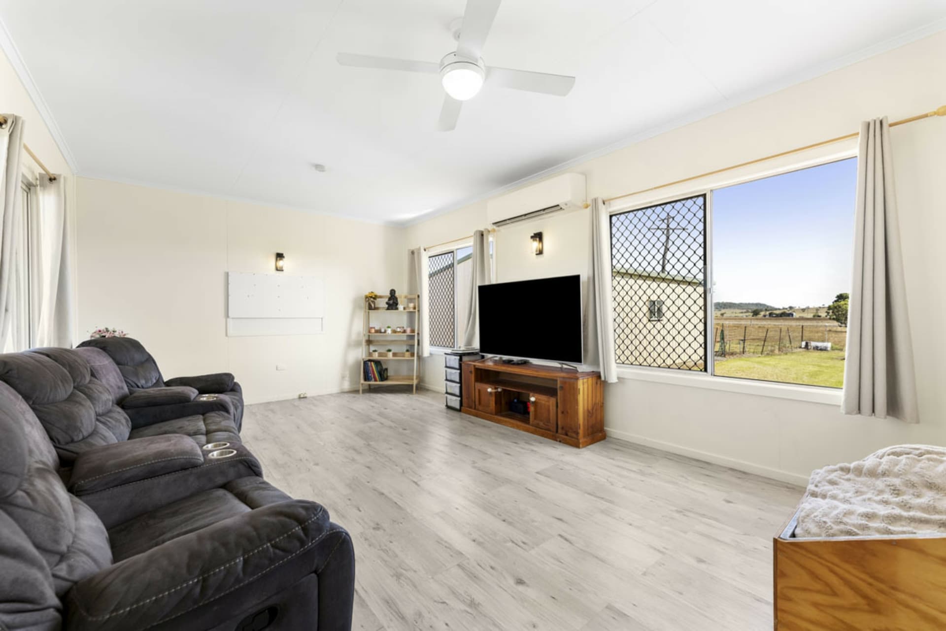 348 Allen Road, East Greenmount, East Greenmount - Thumbnail 7