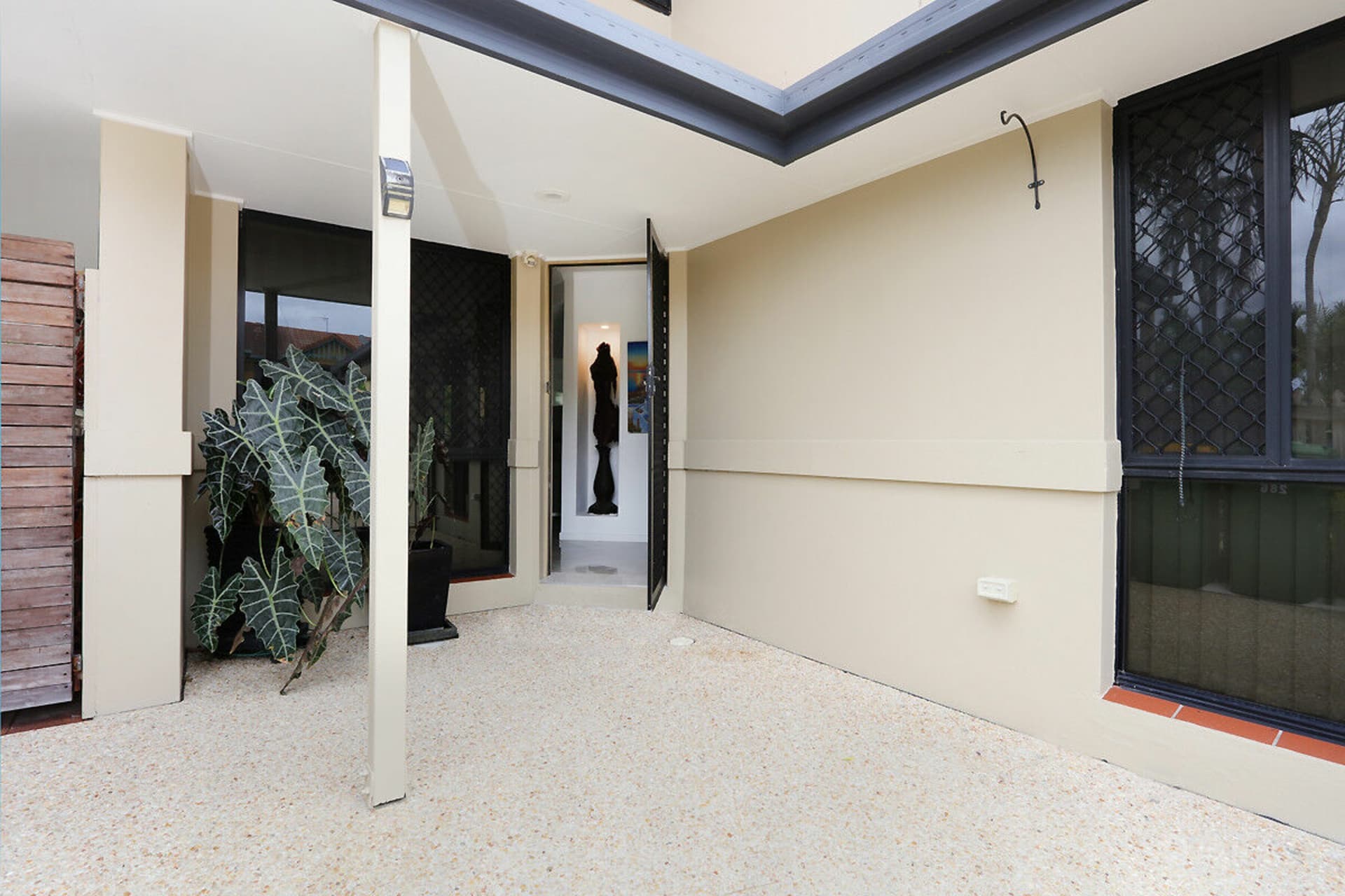 286/125 Hansford Road, Coombabah, Coombabah - Thumbnail 7