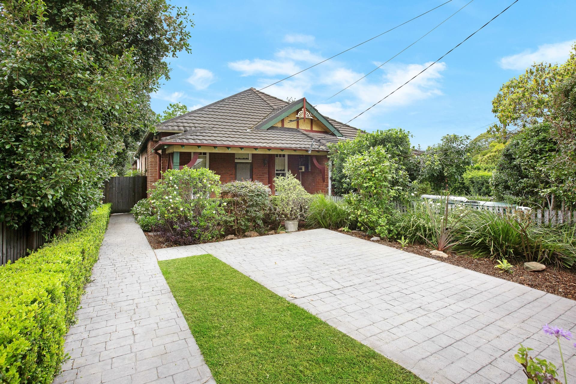 8 Holborow Street, Croydon, Croydon - Thumbnail 2