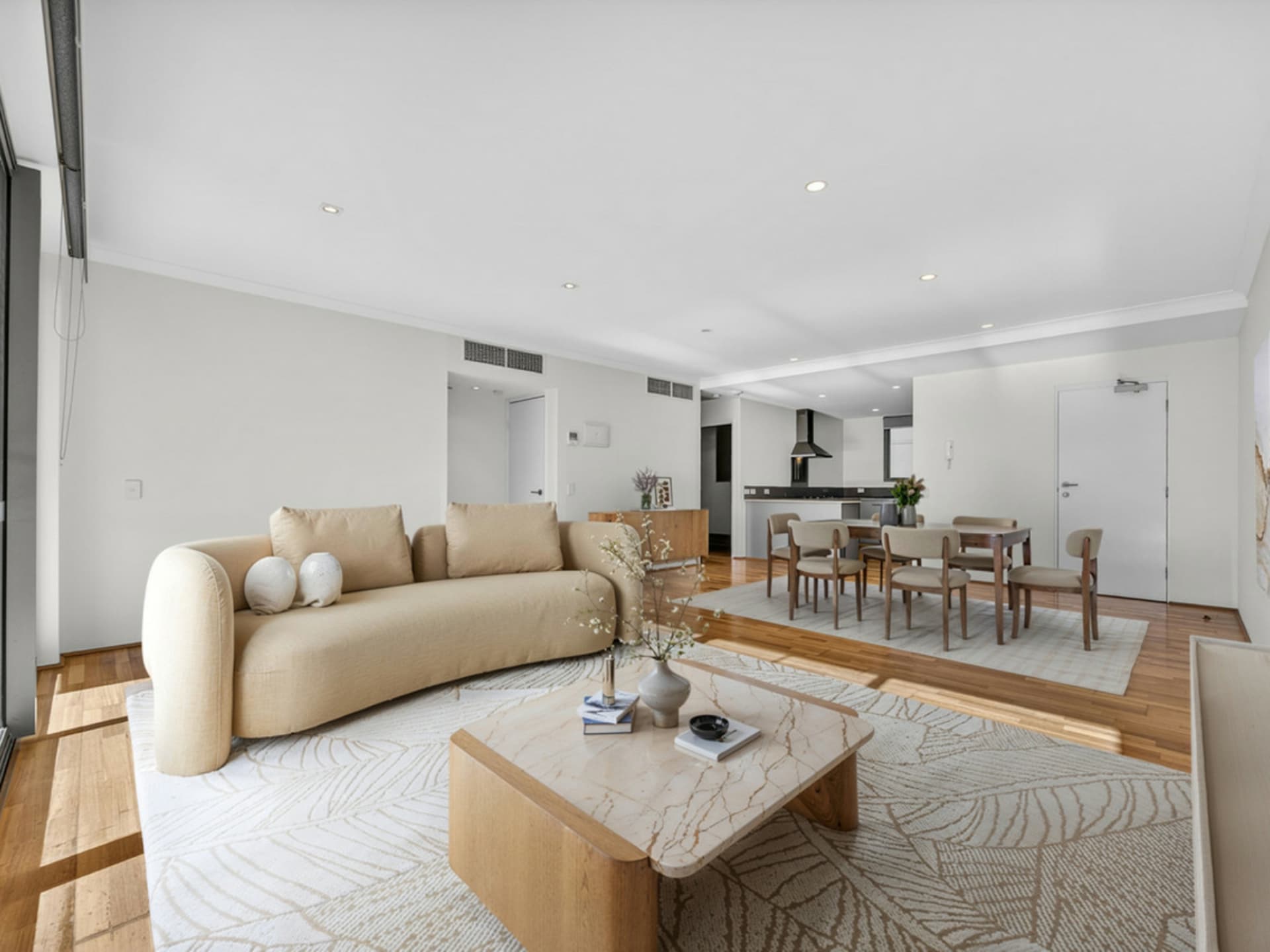 10/128 Brown Street, East Perth, East Perth - Thumbnail 2